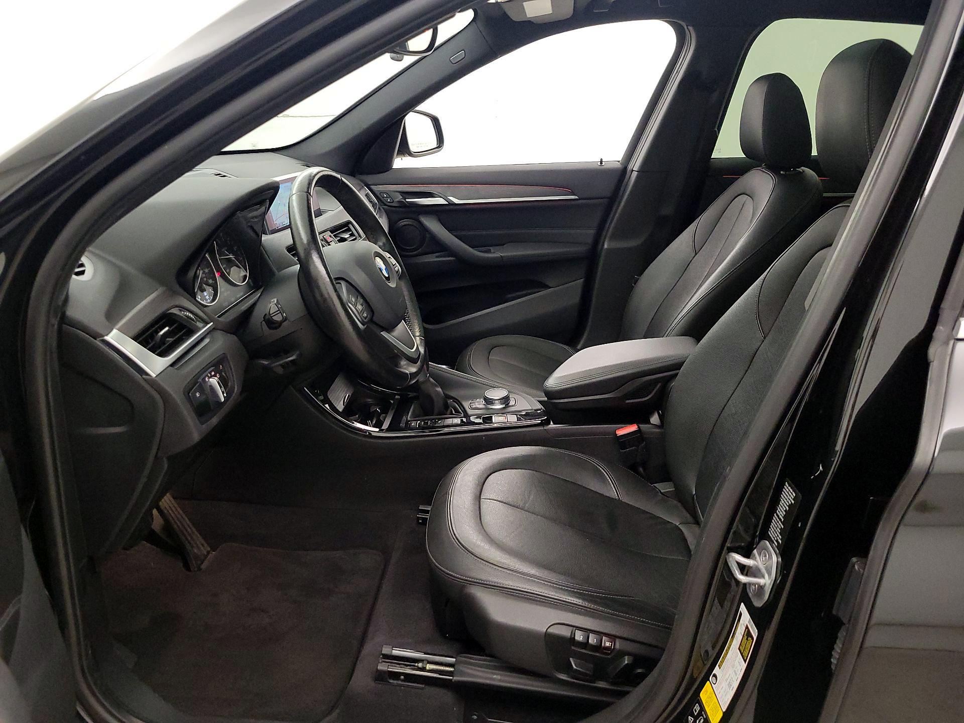 Thumbnail: 2016 BMW X1 - 11