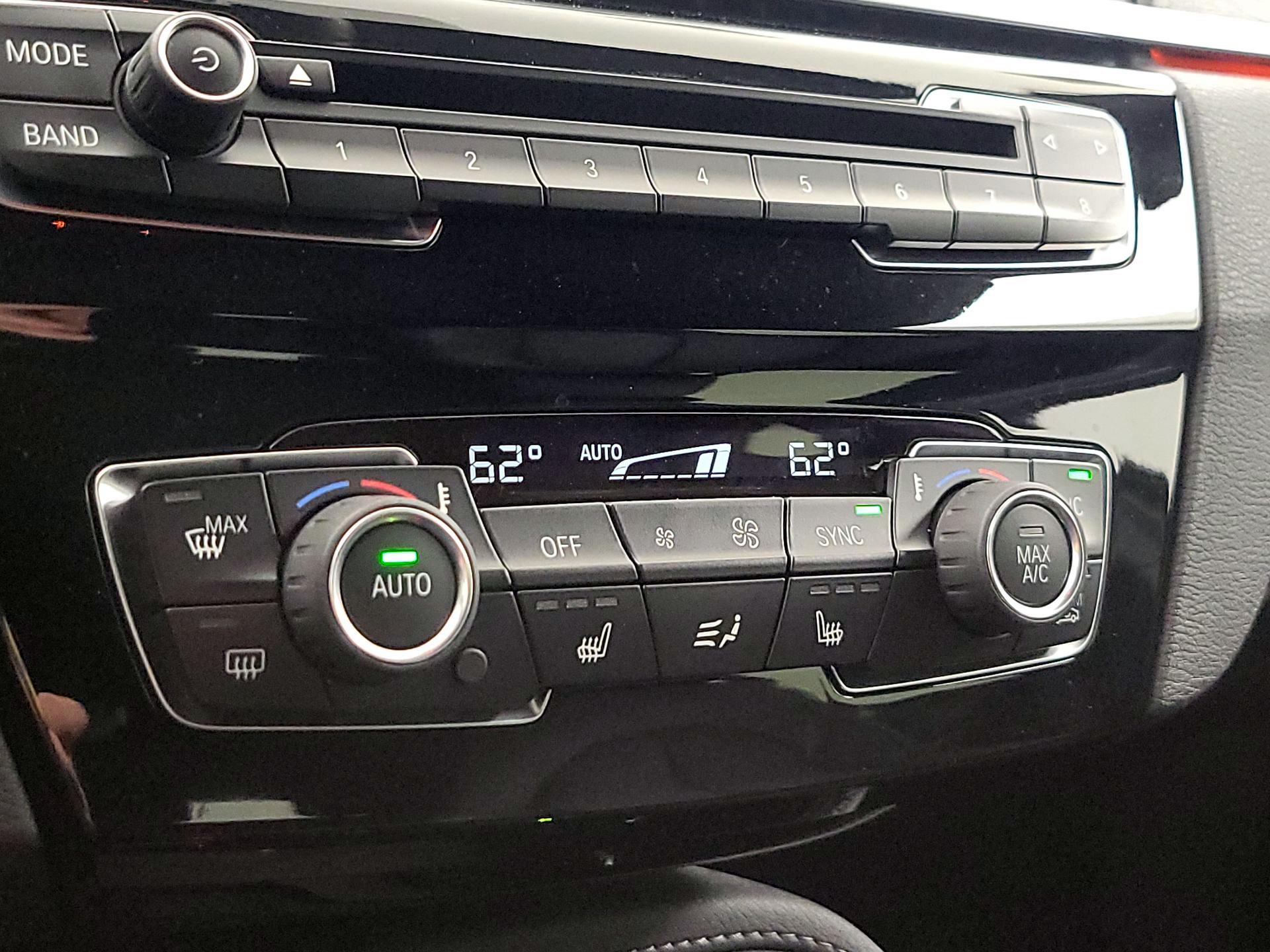 Thumbnail: 2016 BMW X1 - 17