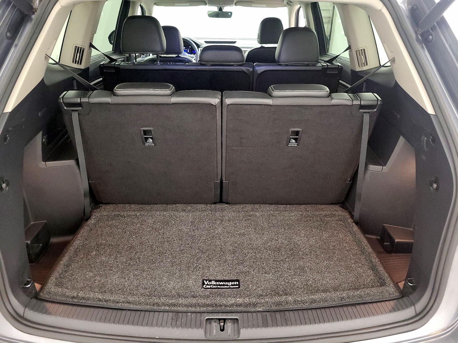 2022 Volkswagen Atlas SE w/Tech - Photo 20