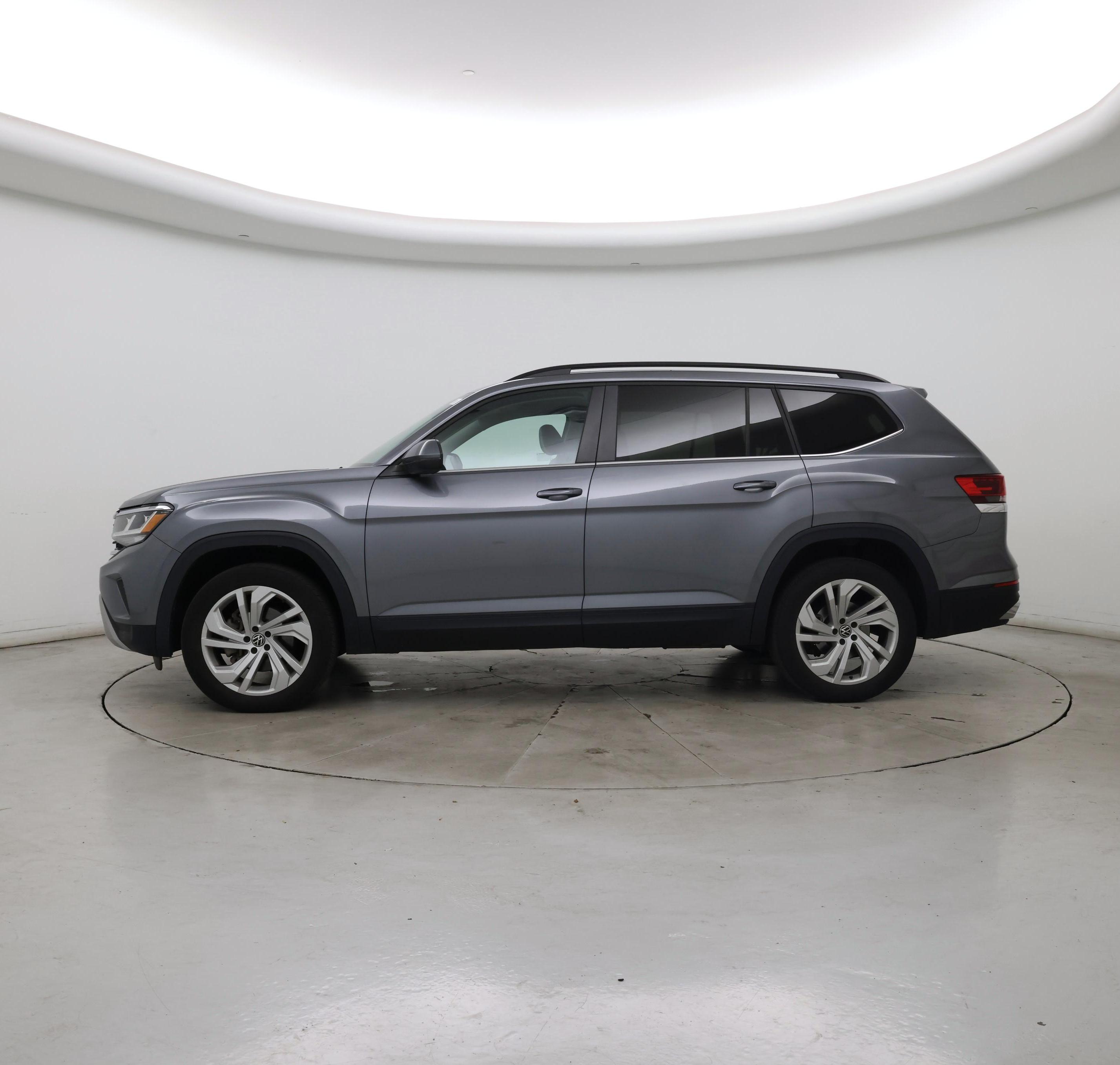 Thumbnail: 2022 Volkswagen Atlas - 3