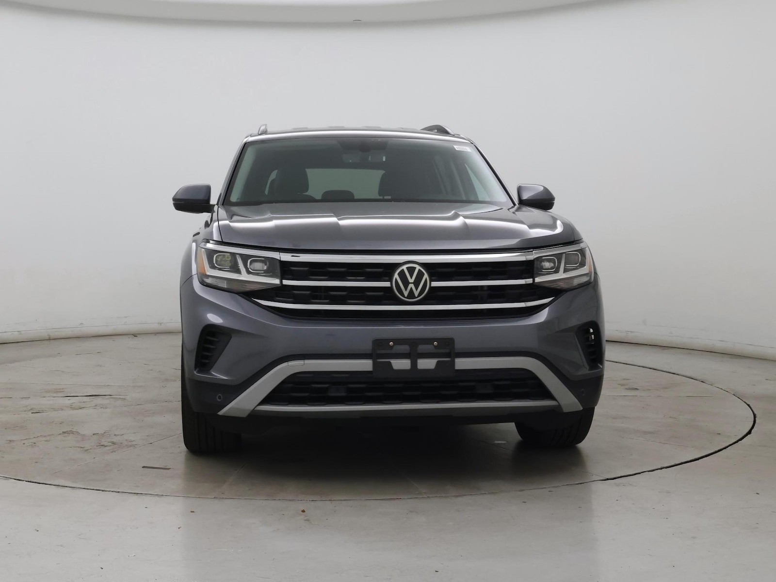 2022 Volkswagen Atlas SE w/Tech - Photo 6