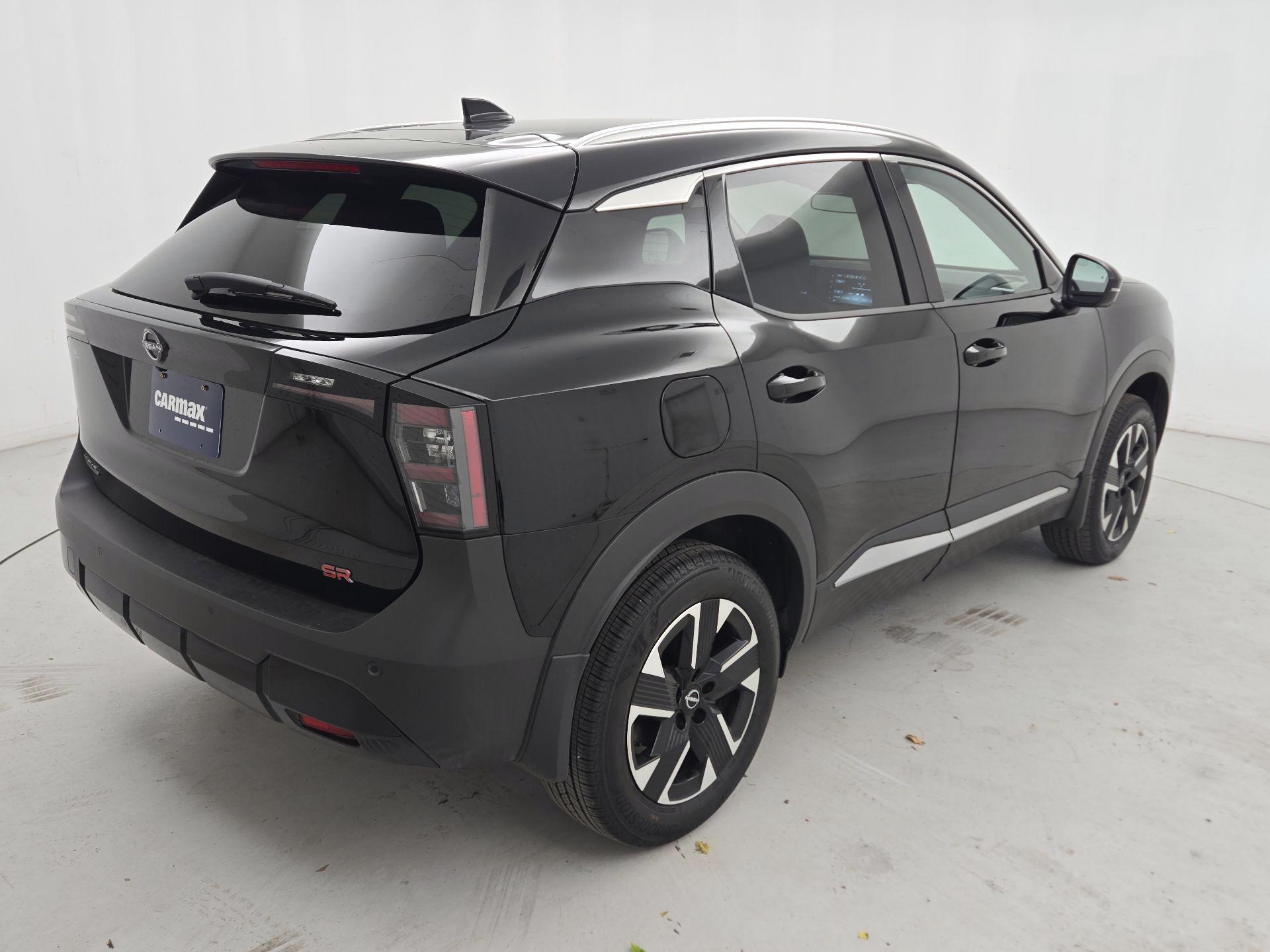 Thumbnail: 2025 Nissan Kicks - 5
