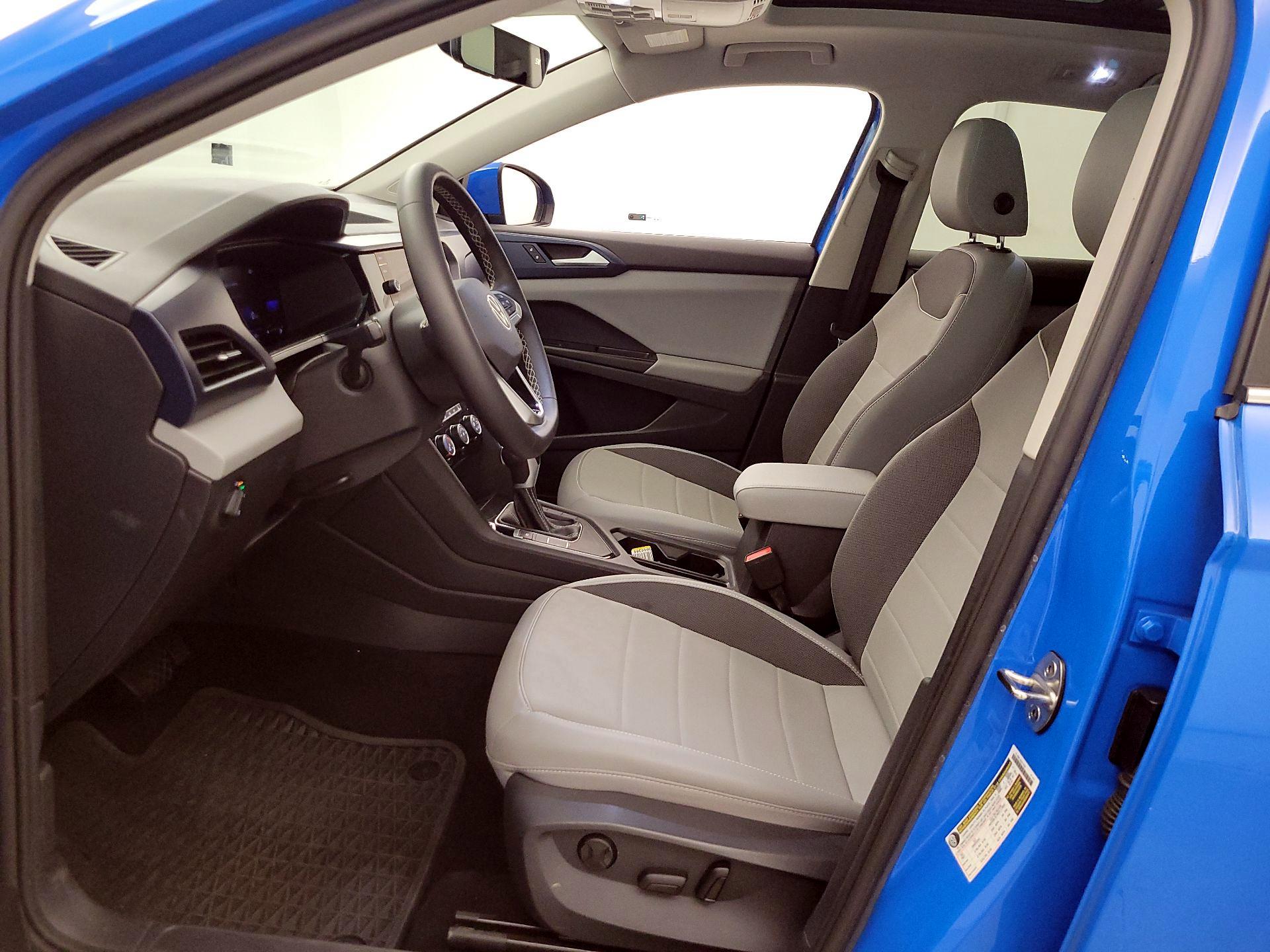 Thumbnail: 2023 Volkswagen Taos - 11