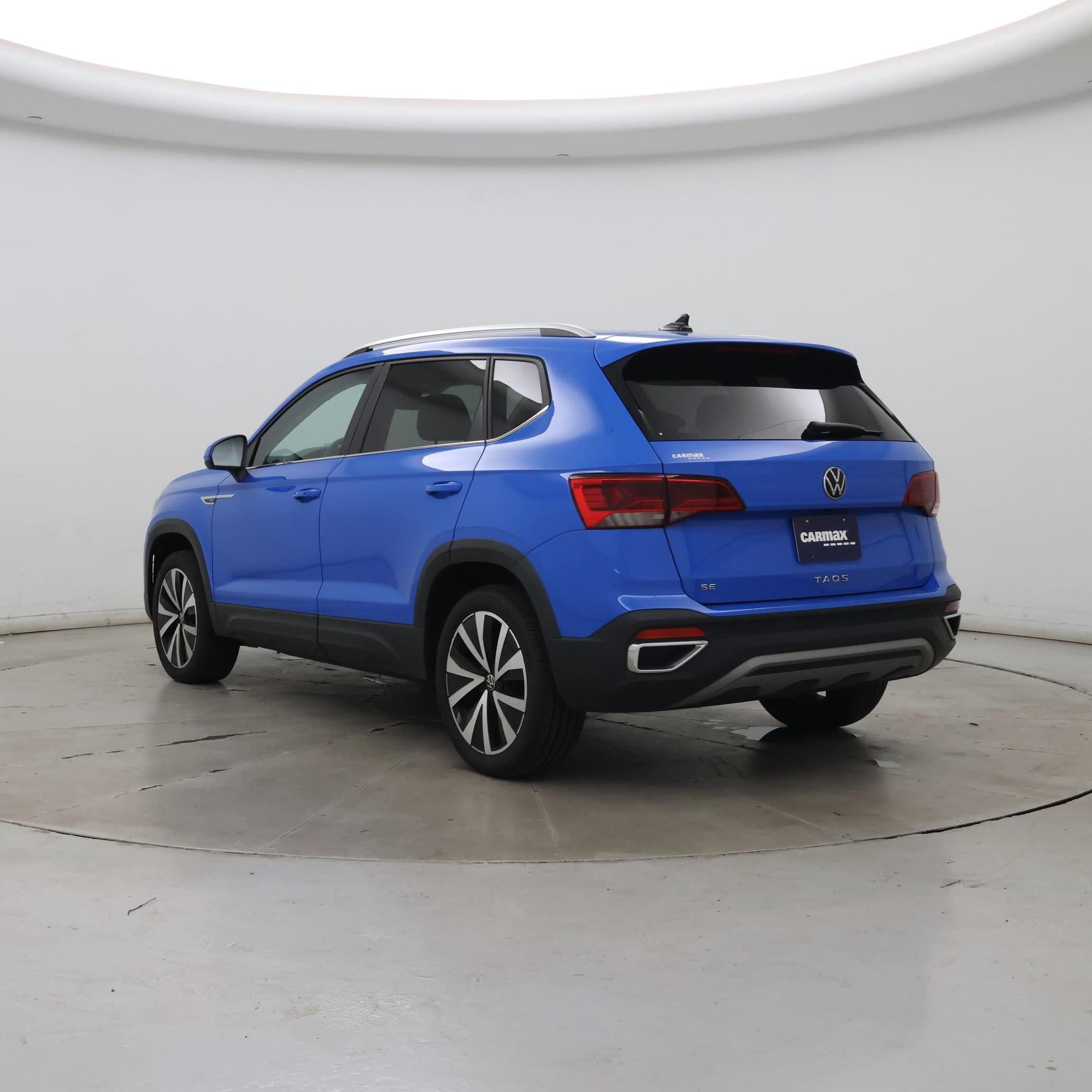 Thumbnail: 2023 Volkswagen Taos - 2