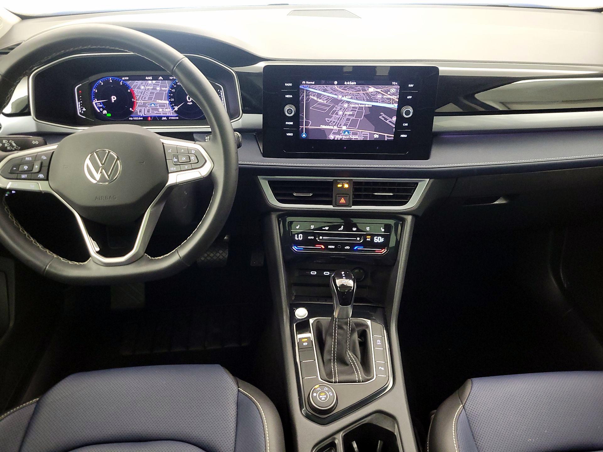 Thumbnail: 2025 Volkswagen Taos - 9