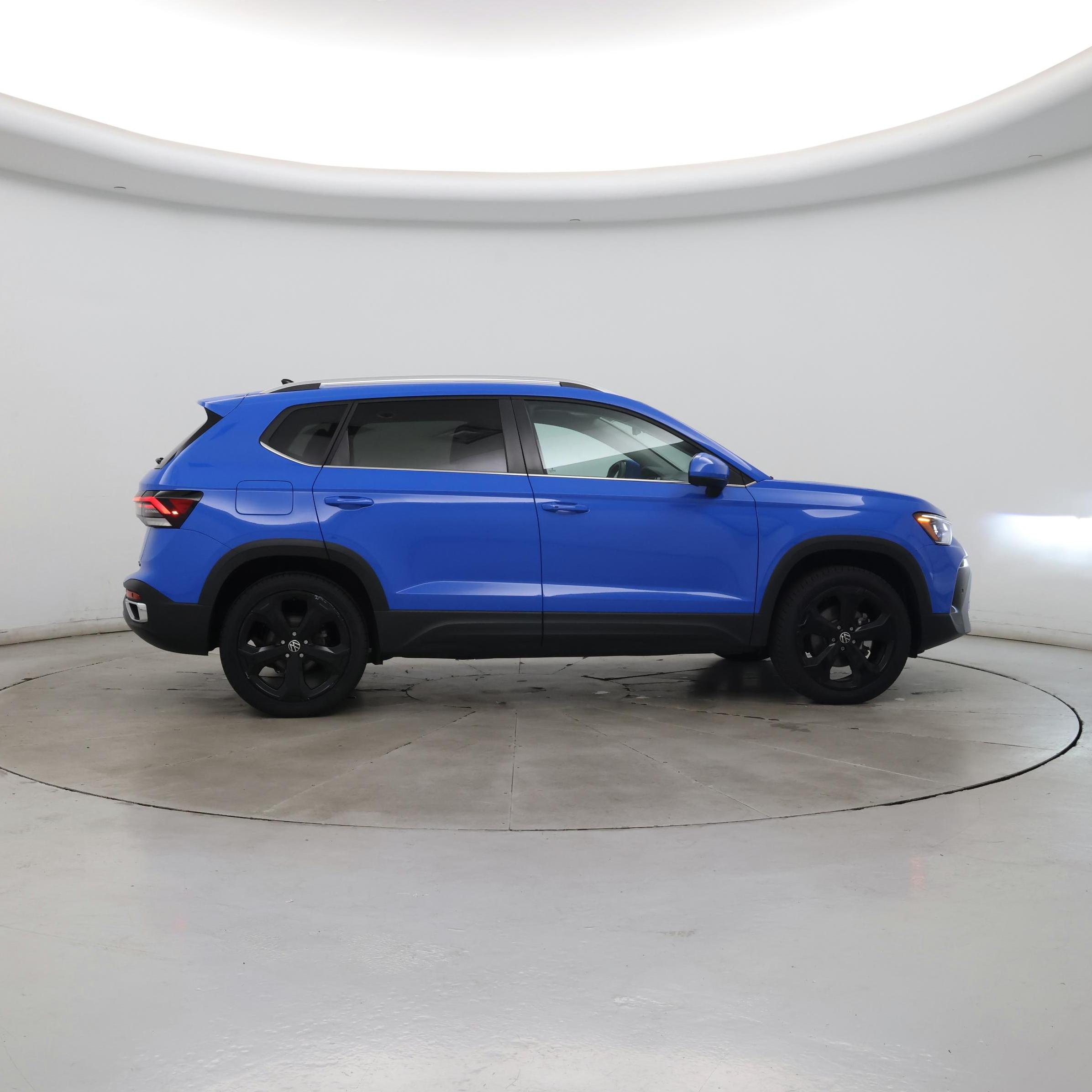 Thumbnail: 2025 Volkswagen Taos - 7