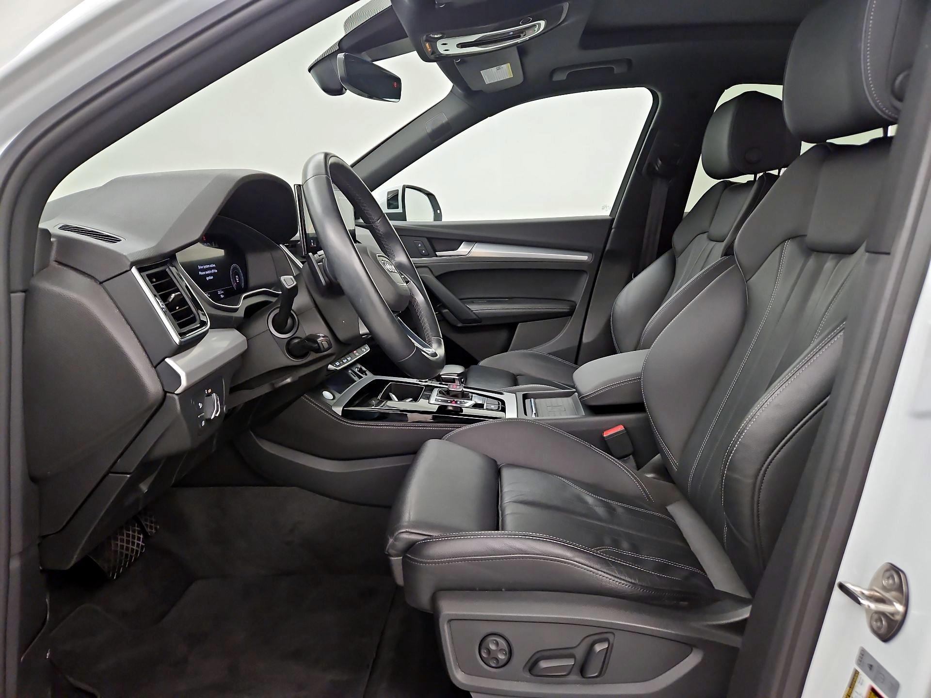 Thumbnail: 2021 Audi Q5 - 11