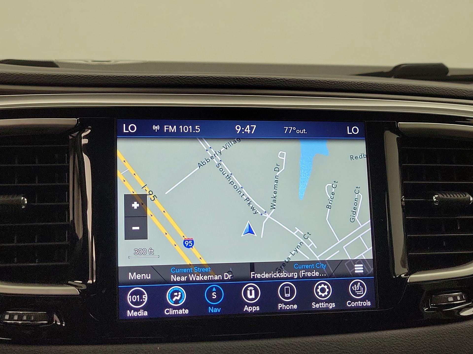Thumbnail: 2020 Chrysler Pacifica - 14