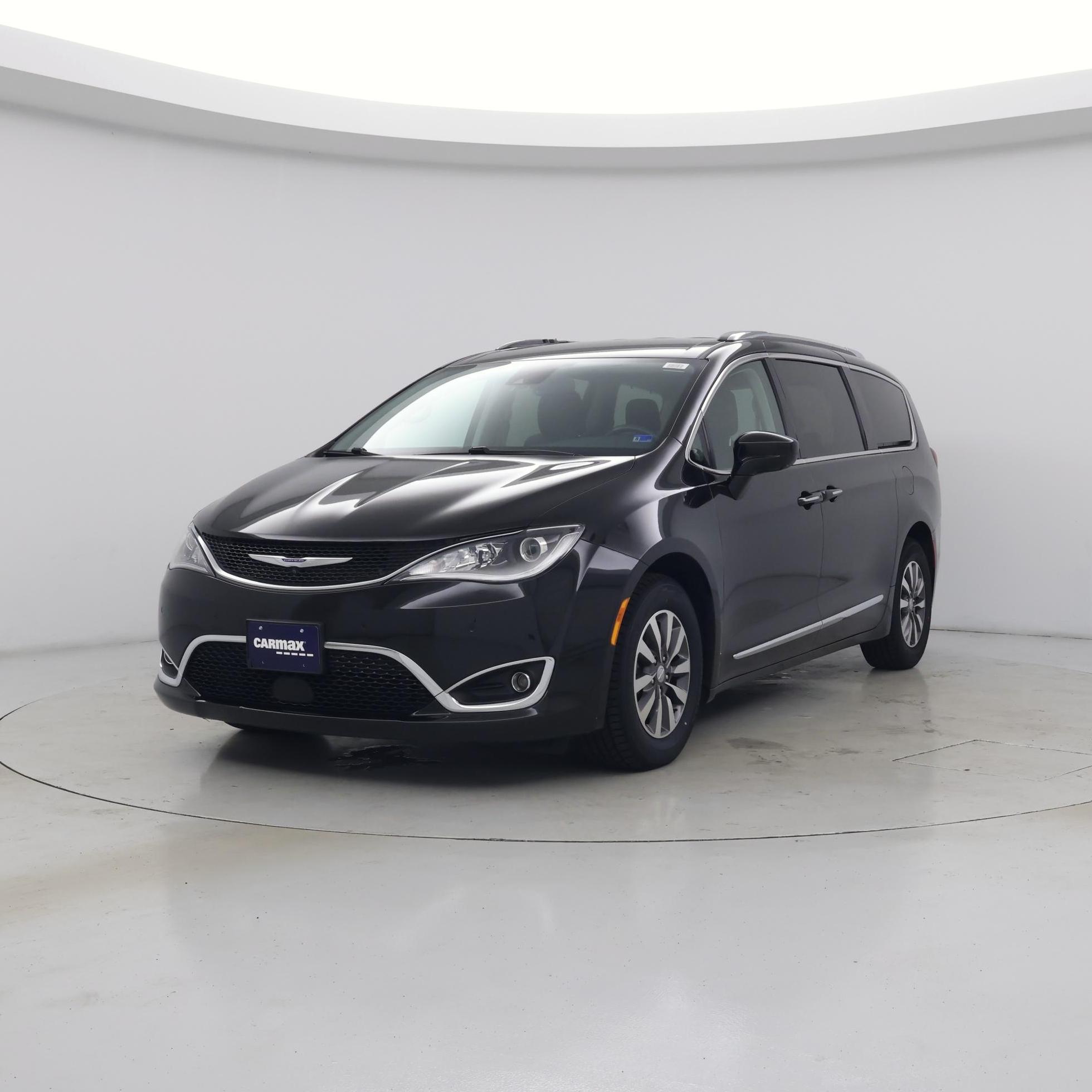Thumbnail: 2020 Chrysler Pacifica - 4
