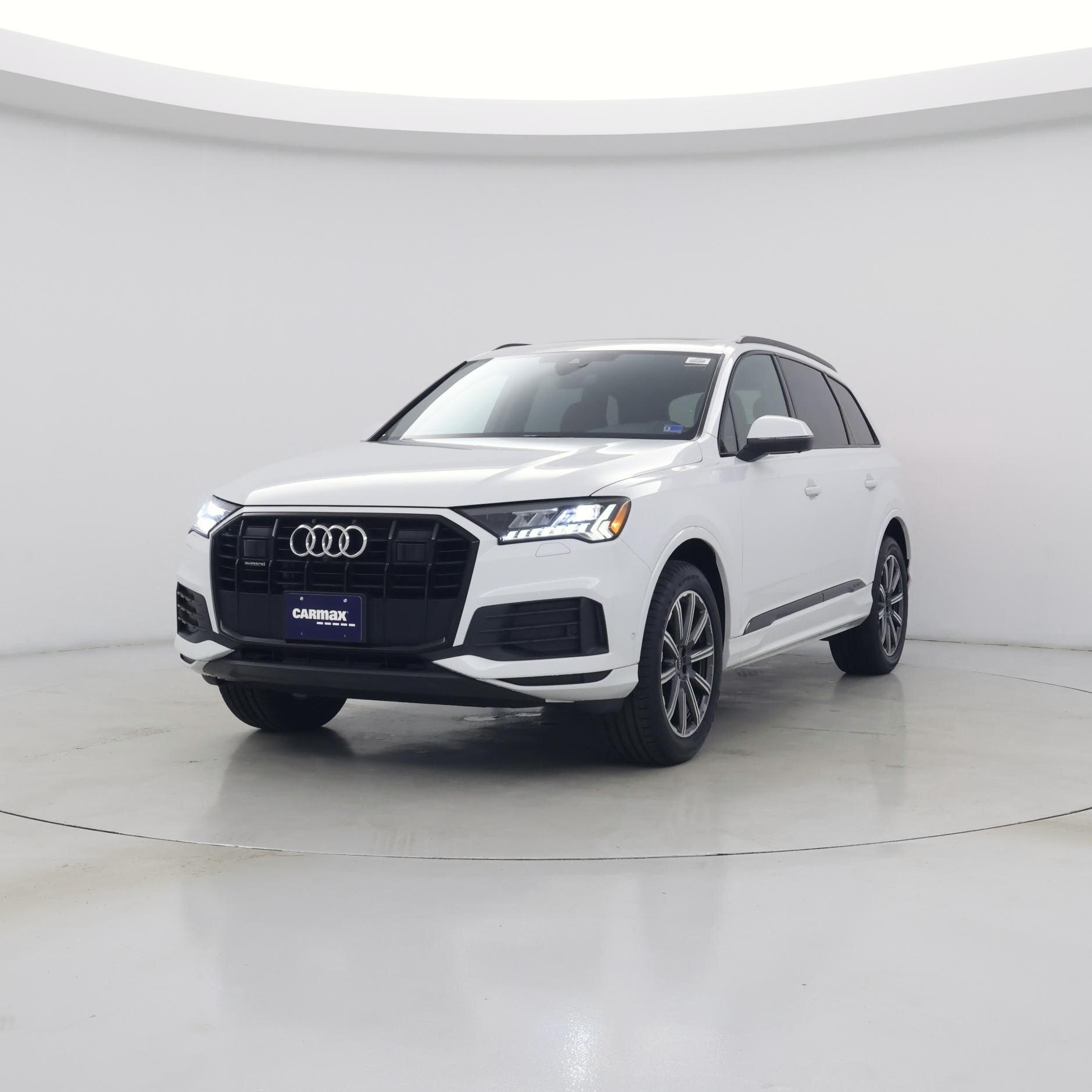 Thumbnail: 2023 Audi Q7 - 4