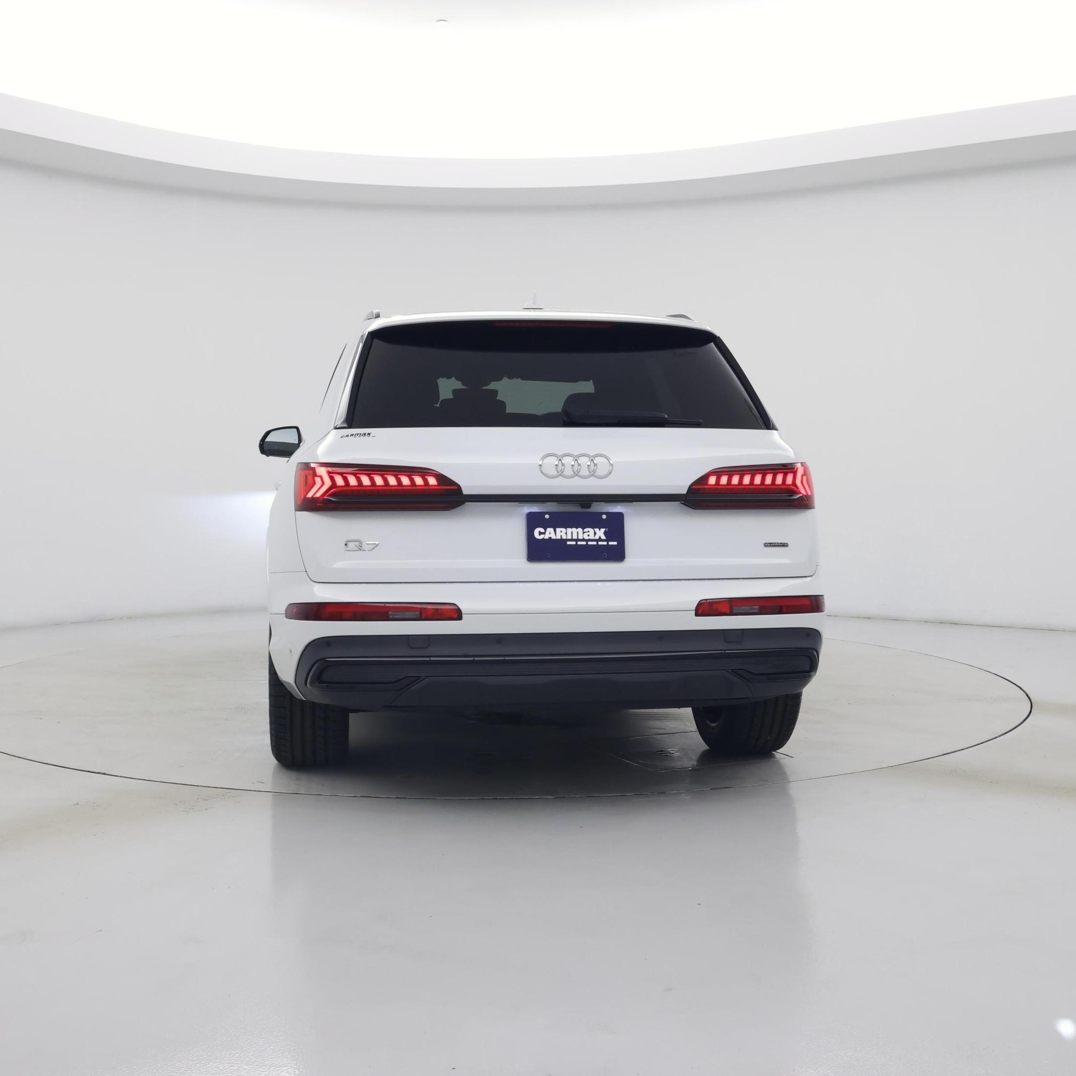 Thumbnail: 2023 Audi Q7 - 6