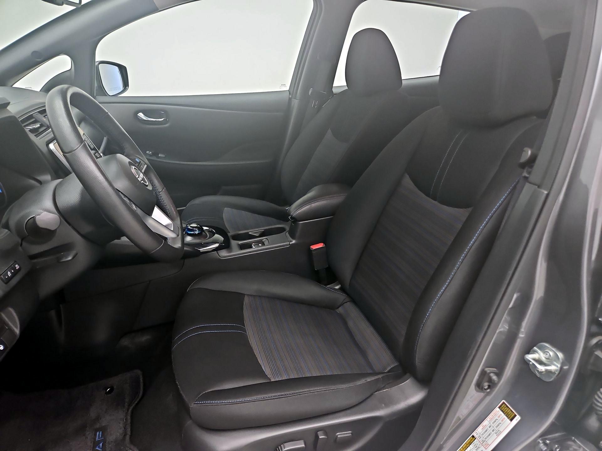 Thumbnail: 2024 Nissan Leaf - 11
