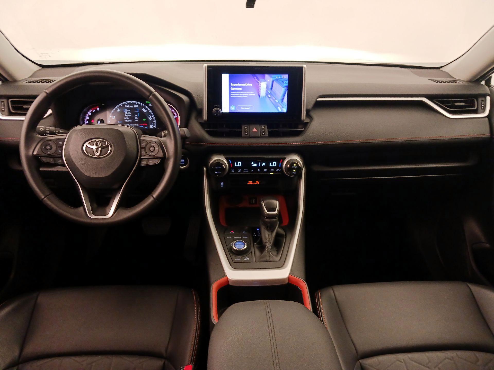 Thumbnail: 2024 Toyota RAV4 - 9