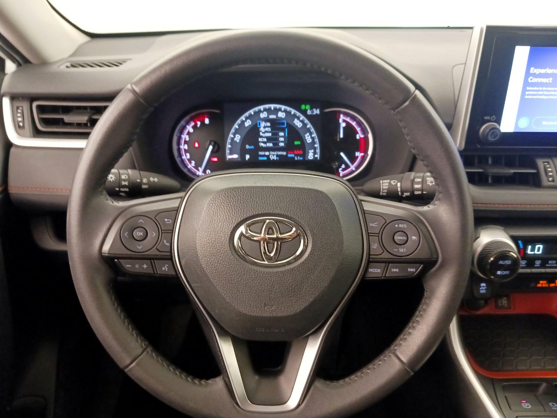 Thumbnail: 2024 Toyota RAV4 - 10