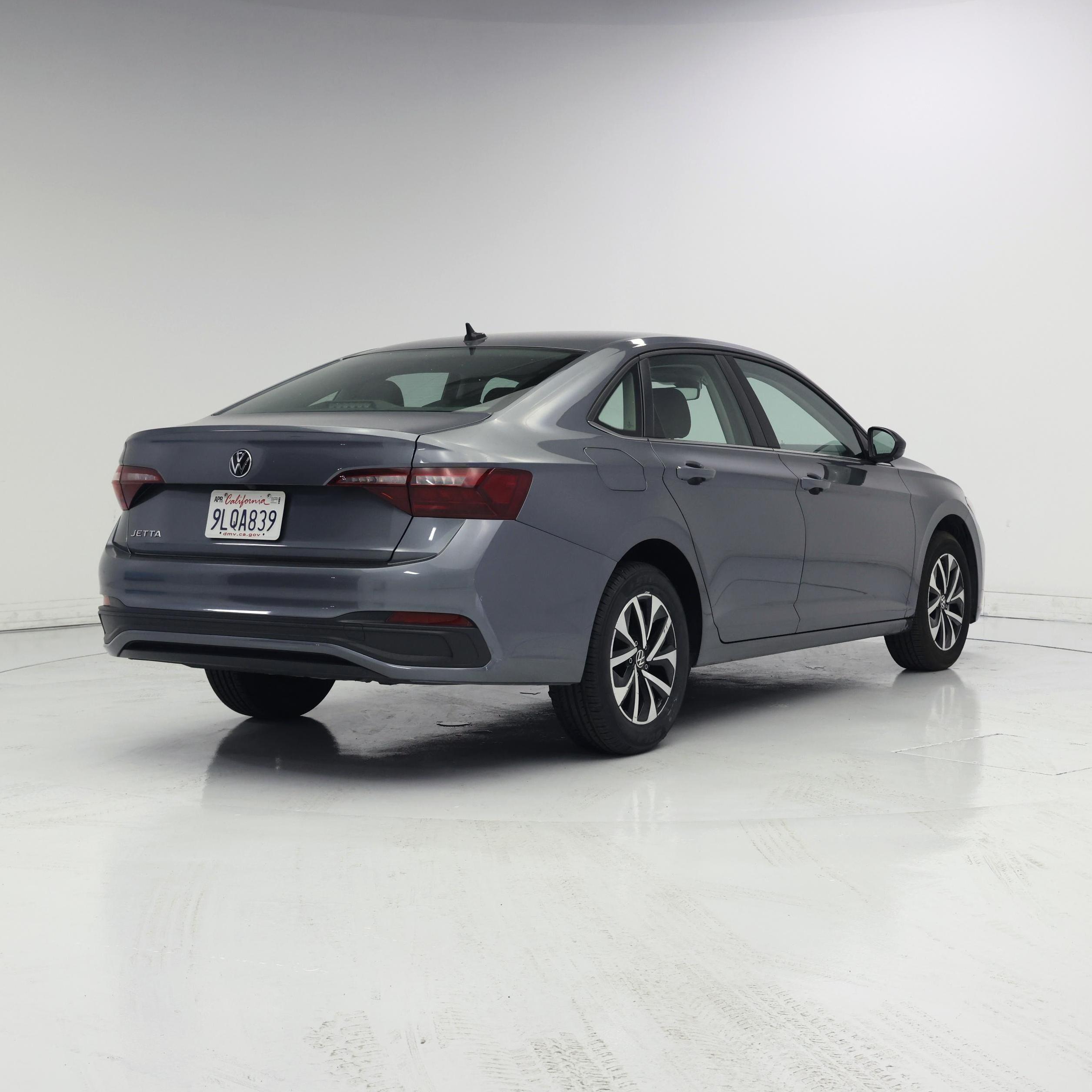 Thumbnail: 2024 Volkswagen Jetta - 8