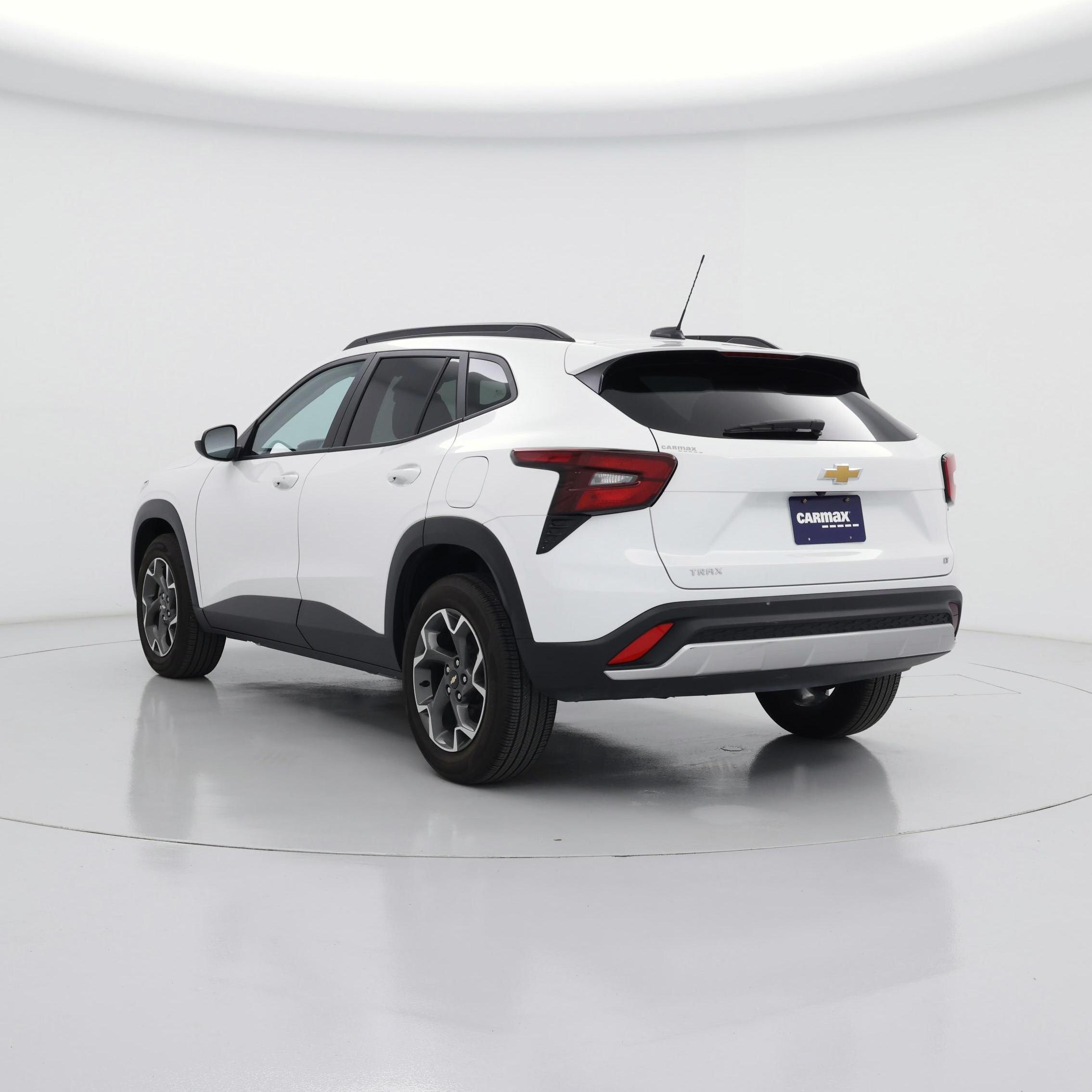 Thumbnail: 2024 Chevrolet Trax - 2