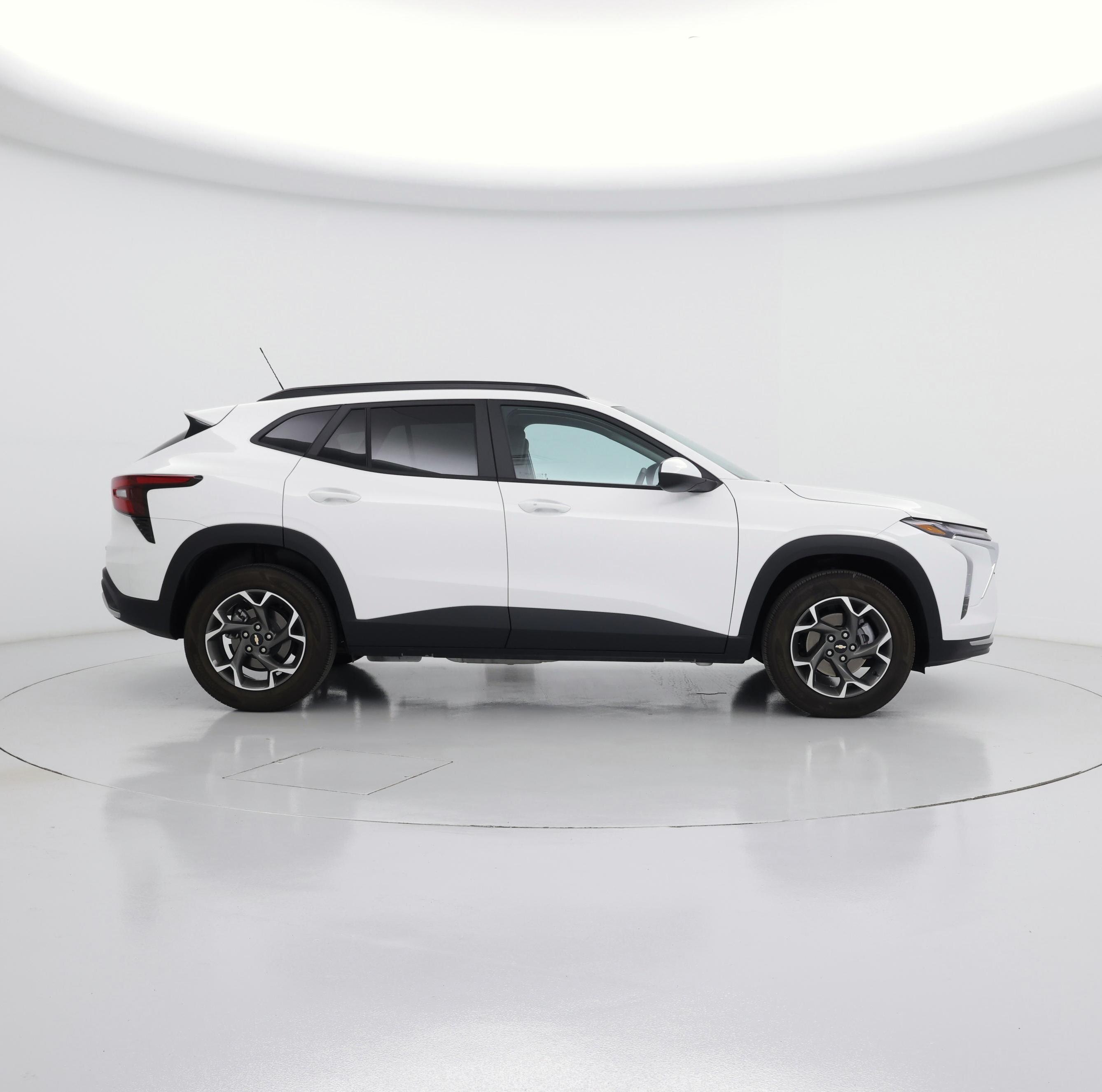 Thumbnail: 2024 Chevrolet Trax - 7