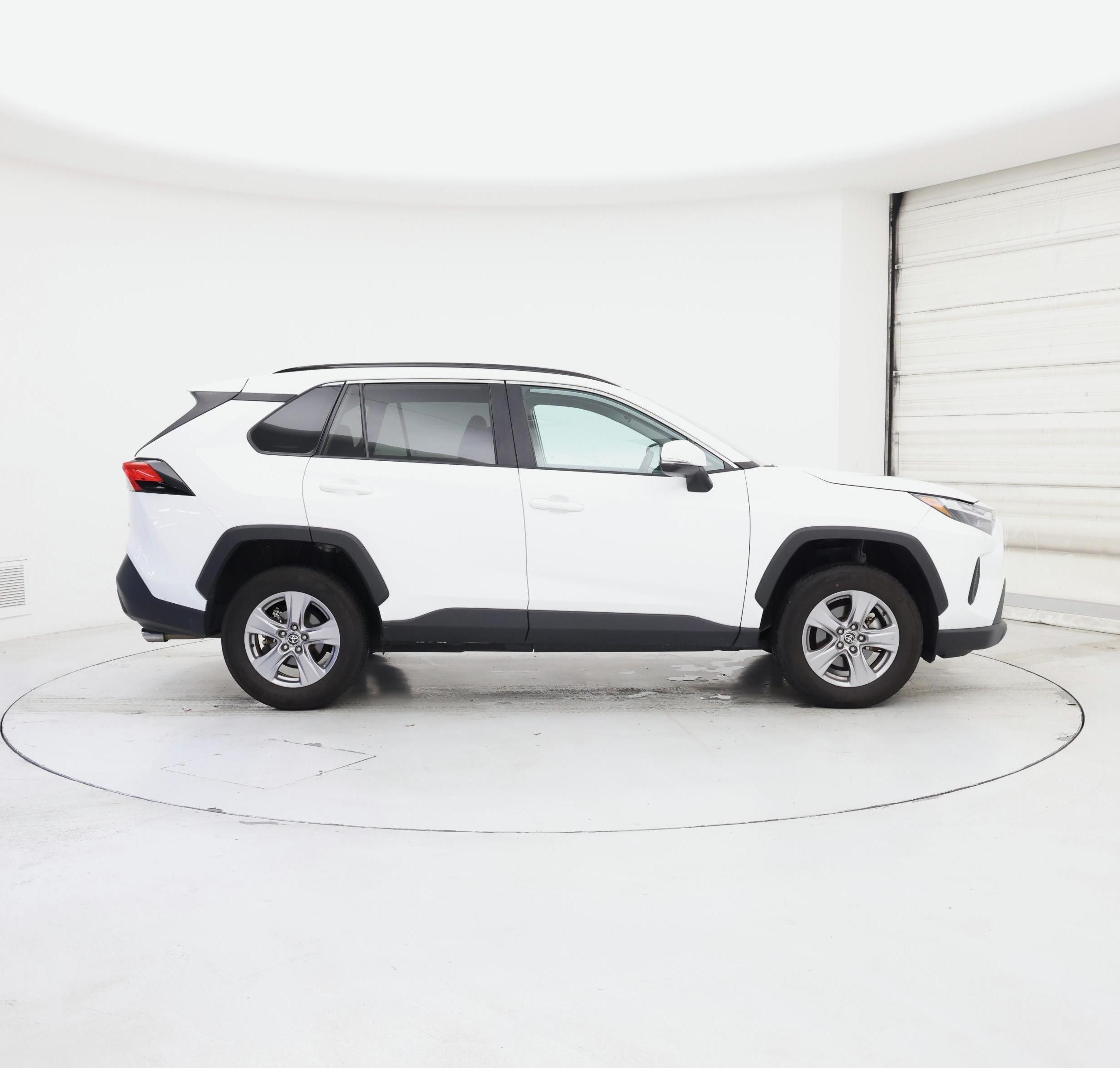 Thumbnail: 2025 Toyota RAV4 - 7