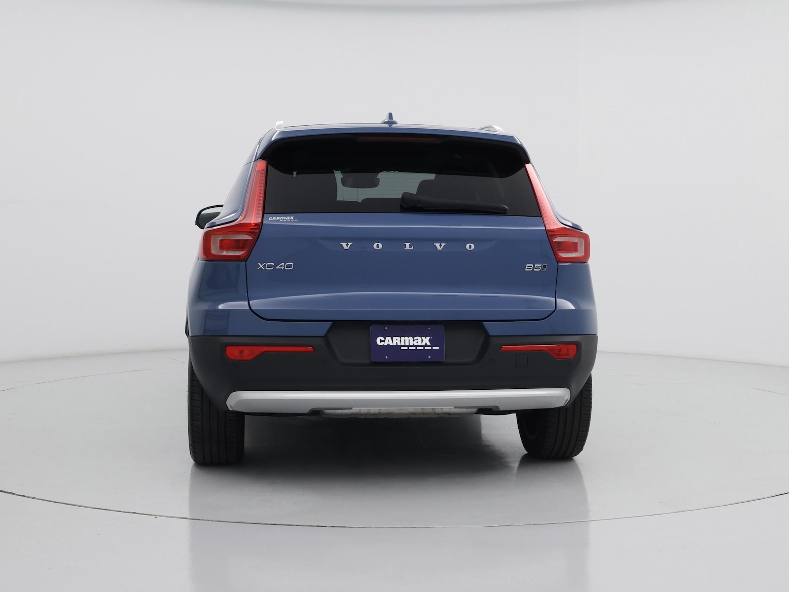 2025 Volvo XC40 Plus - Photo 7