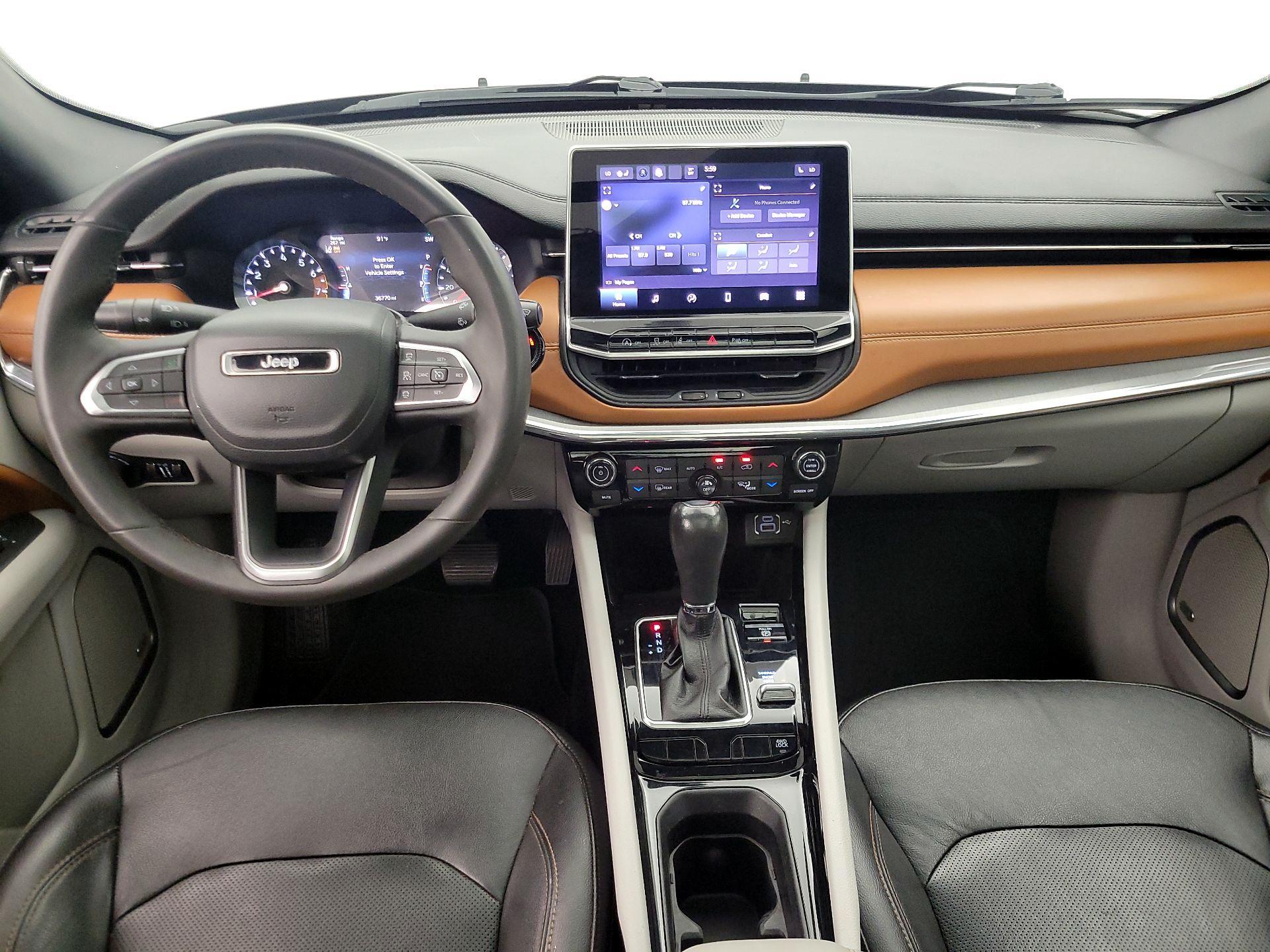 Thumbnail: 2023 Jeep Compass - 9
