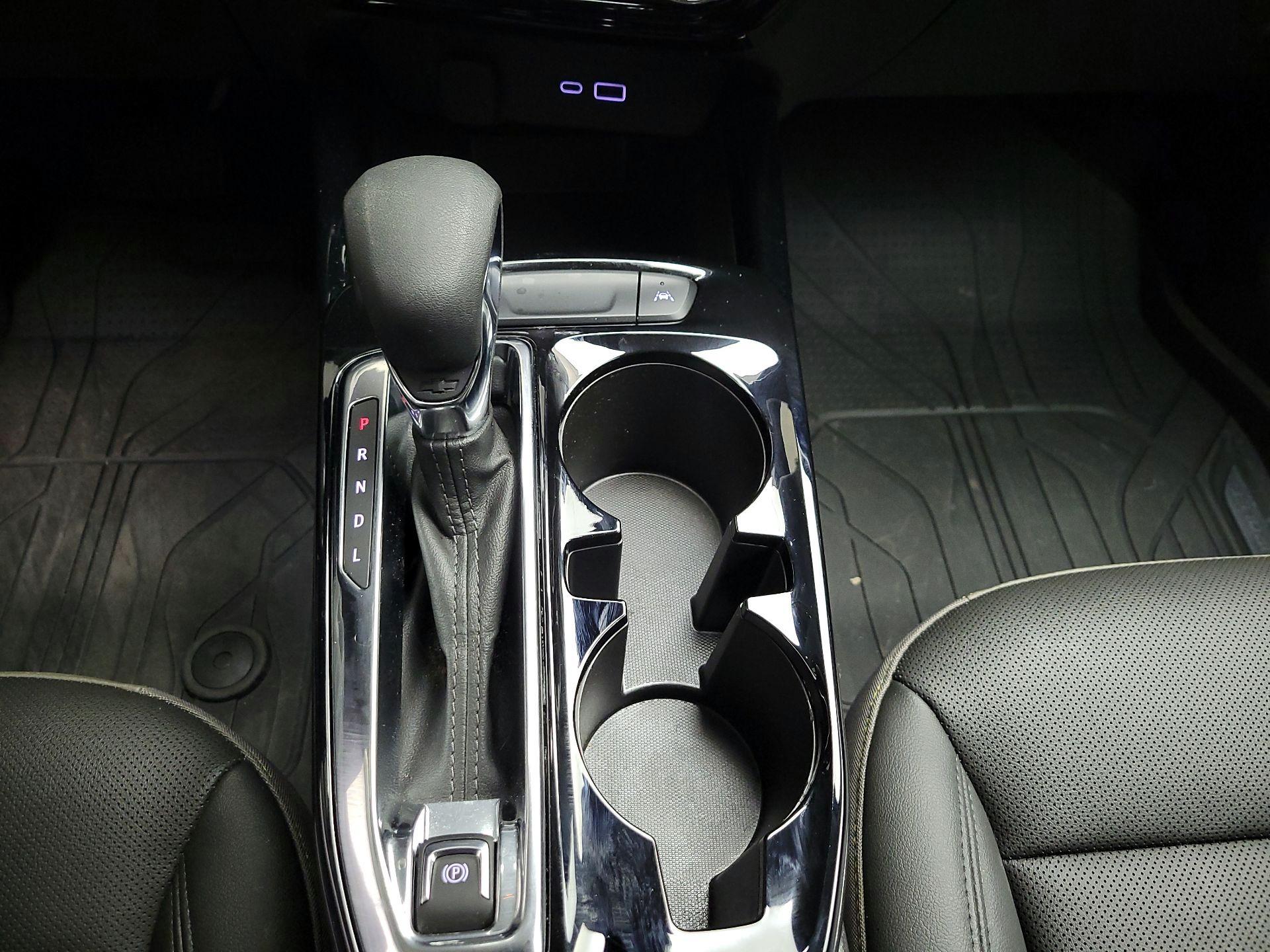Thumbnail: 2025 Chevrolet Trax - 16