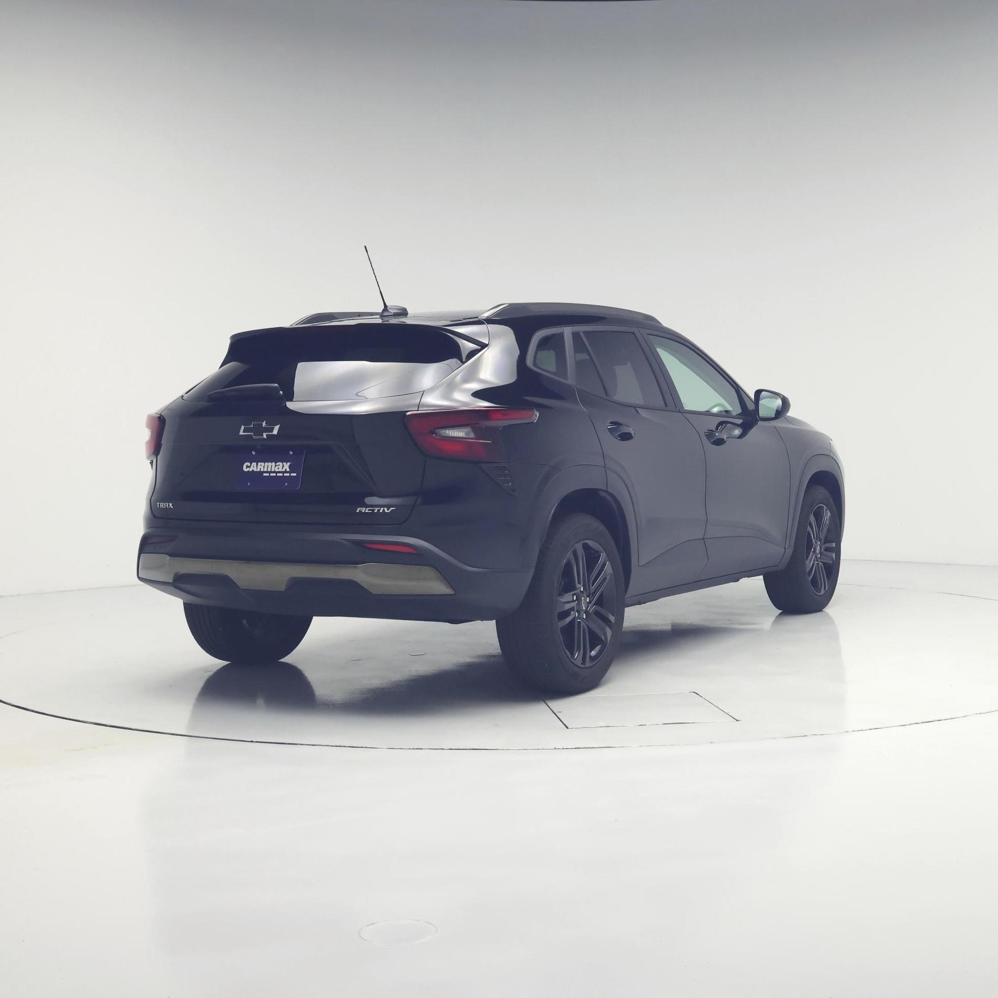 Thumbnail: 2025 Chevrolet Trax - 8