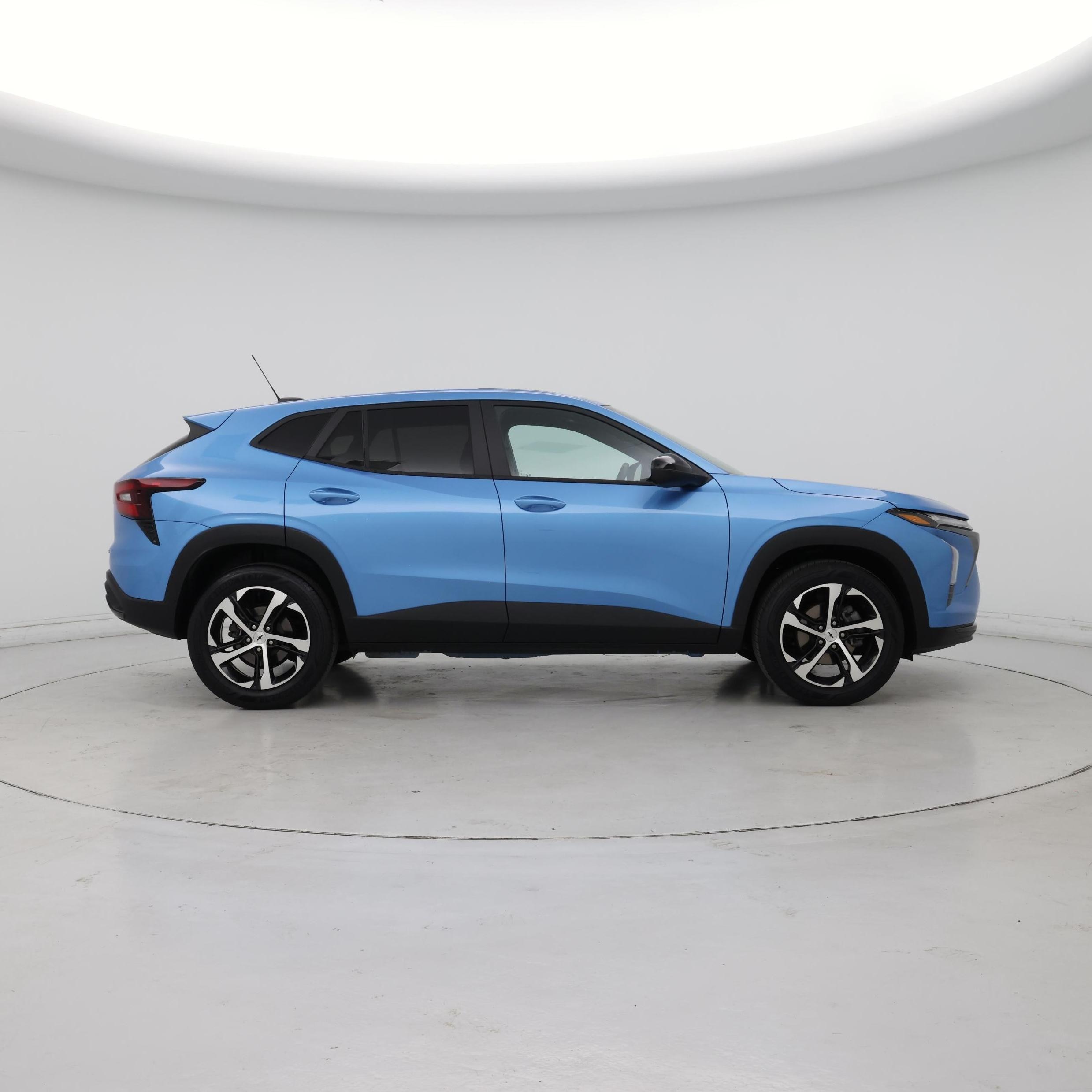 Thumbnail: 2025 Chevrolet Trax - 7