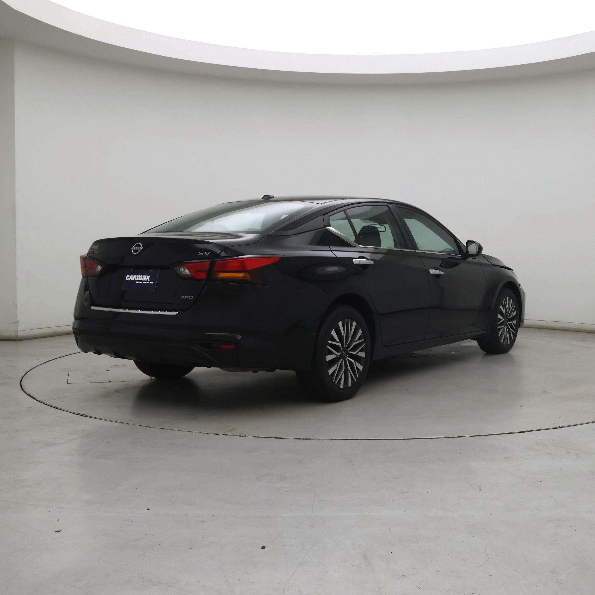 Thumbnail: 2023 Nissan Altima - 8