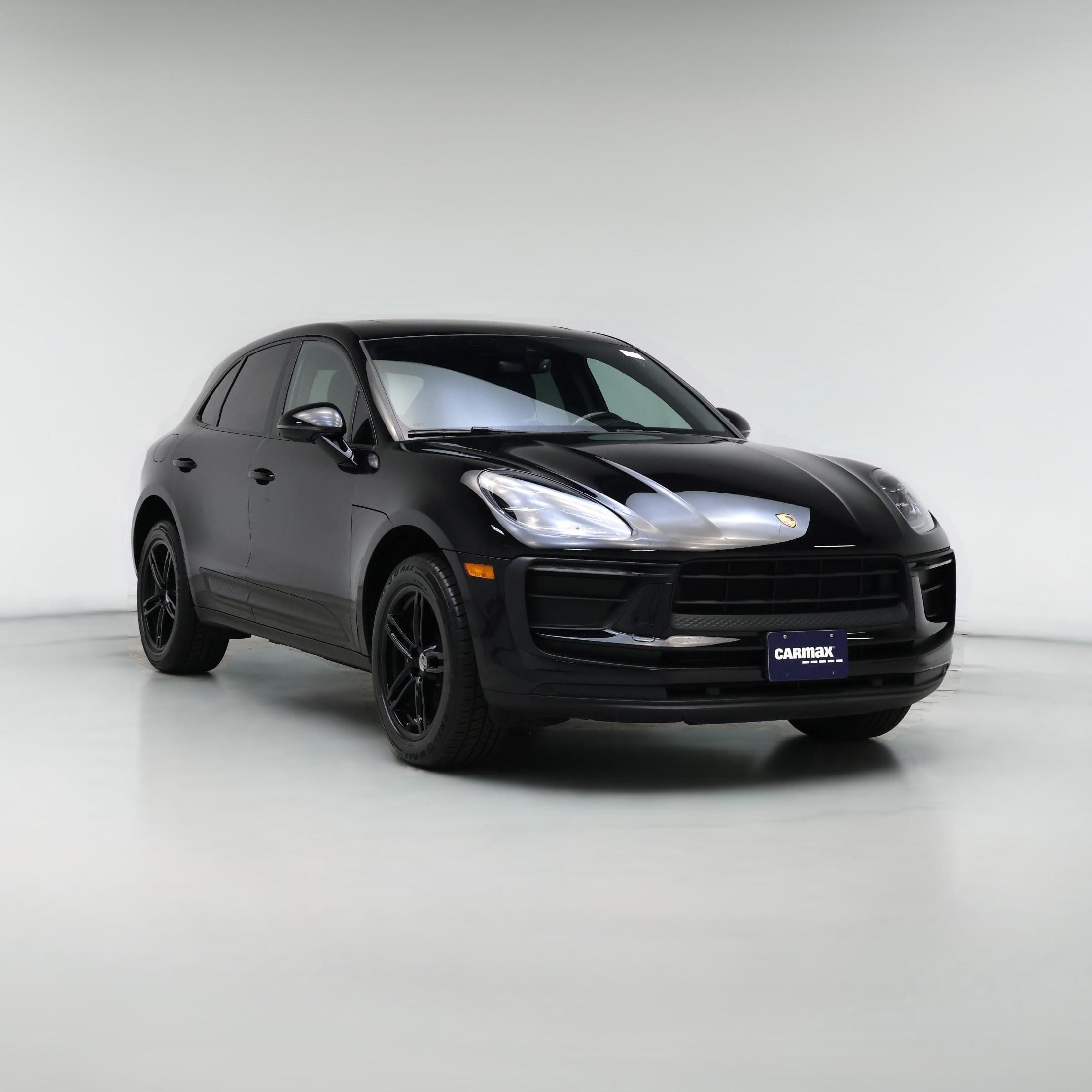Thumbnail: 2022 Porsche Macan - 1