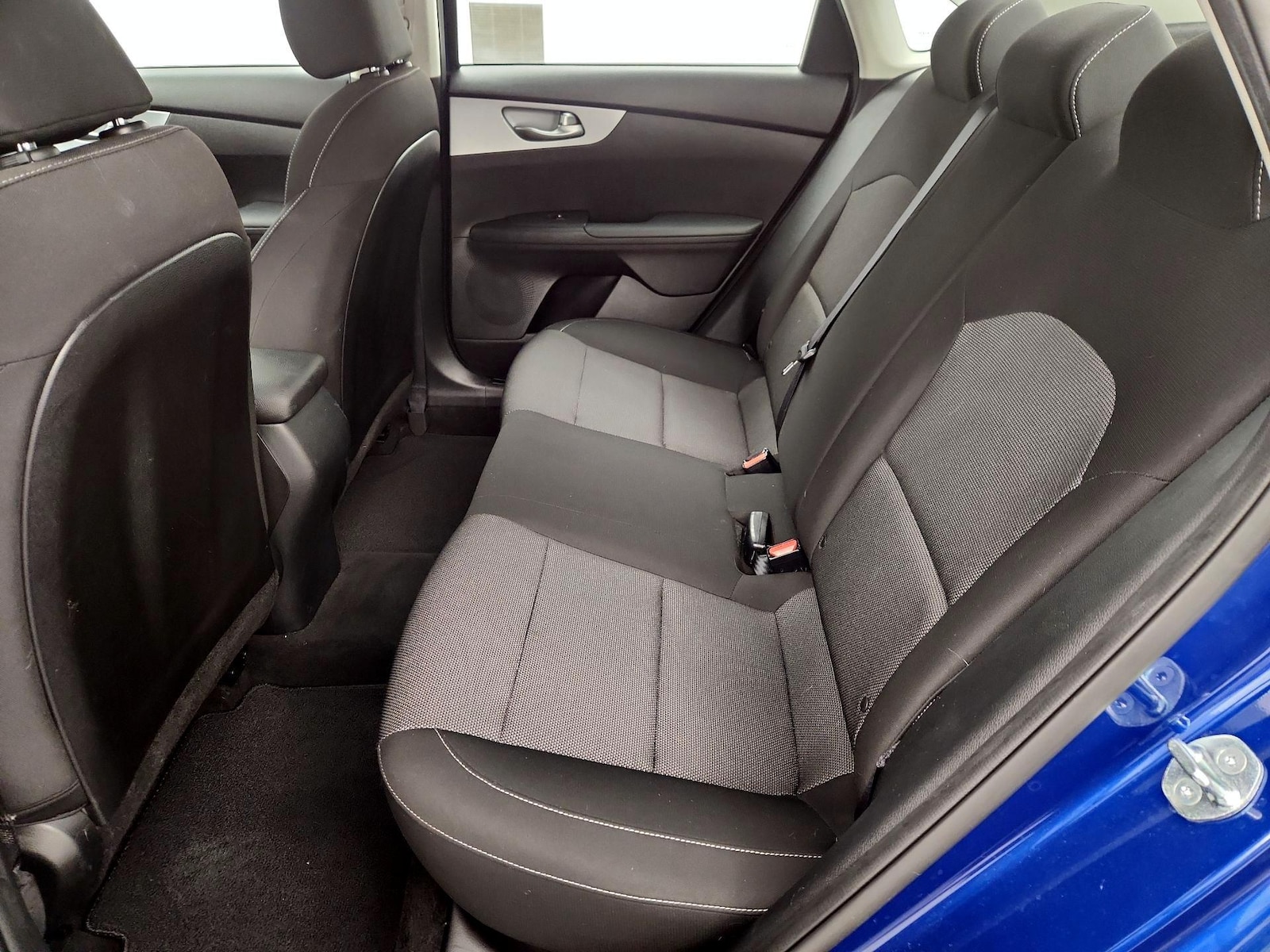 2023 Kia Forte LXS - Photo 20