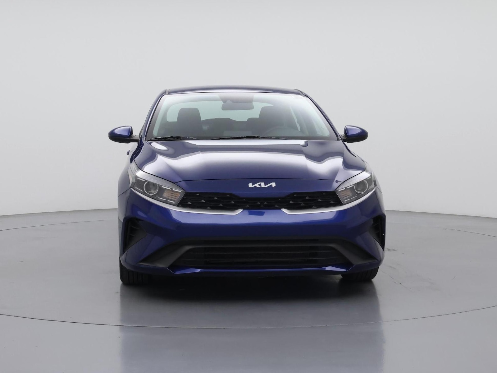 2023 Kia Forte LXS - Photo 6