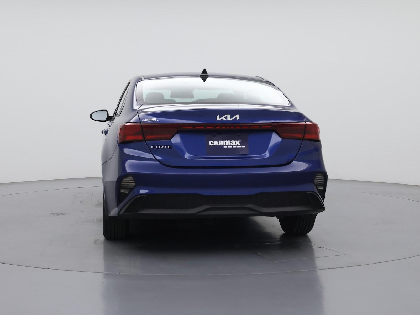 2023 Kia Forte LXS - Photo 7