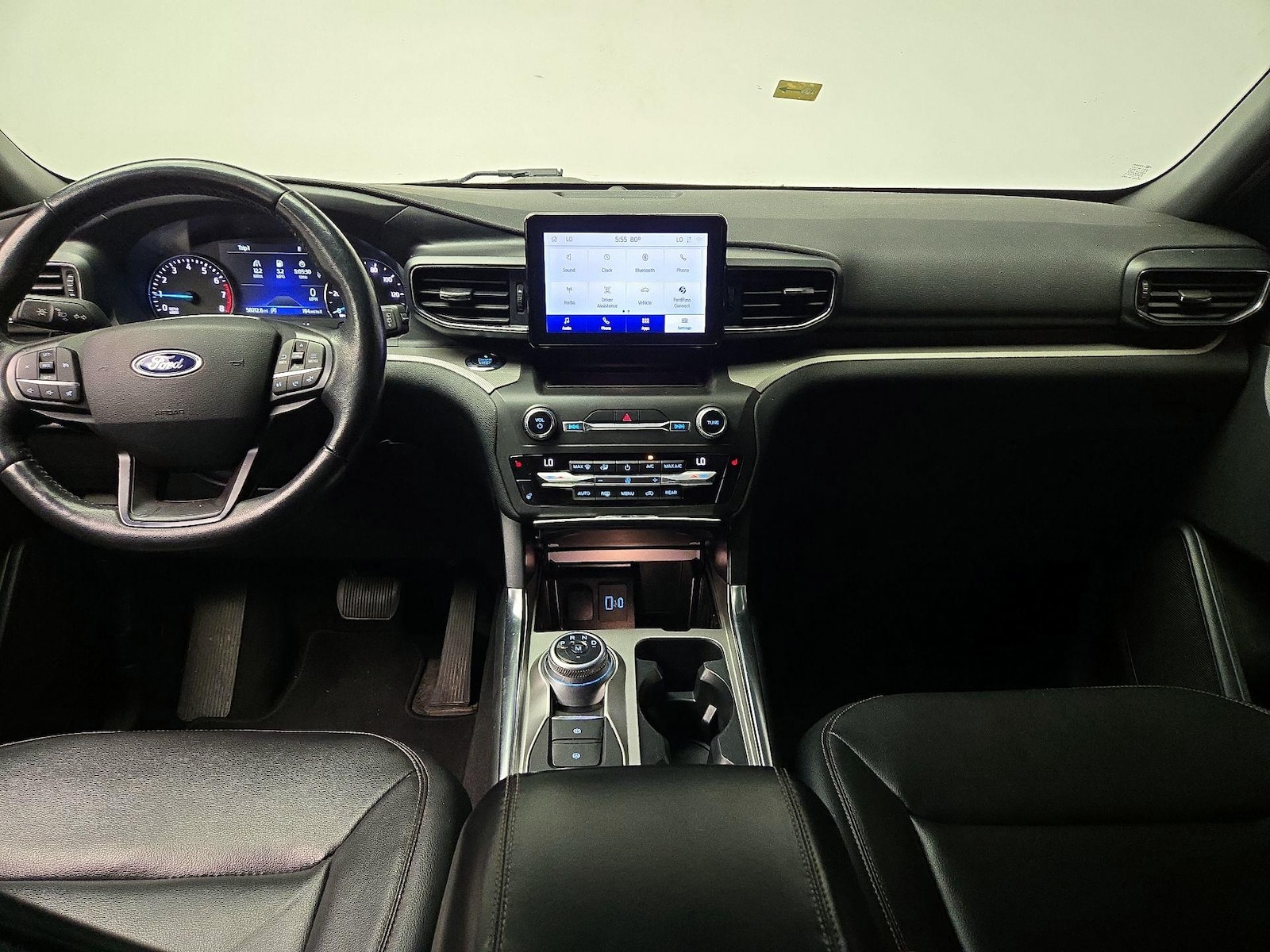 2020 Ford Explorer XLT - Photo 10