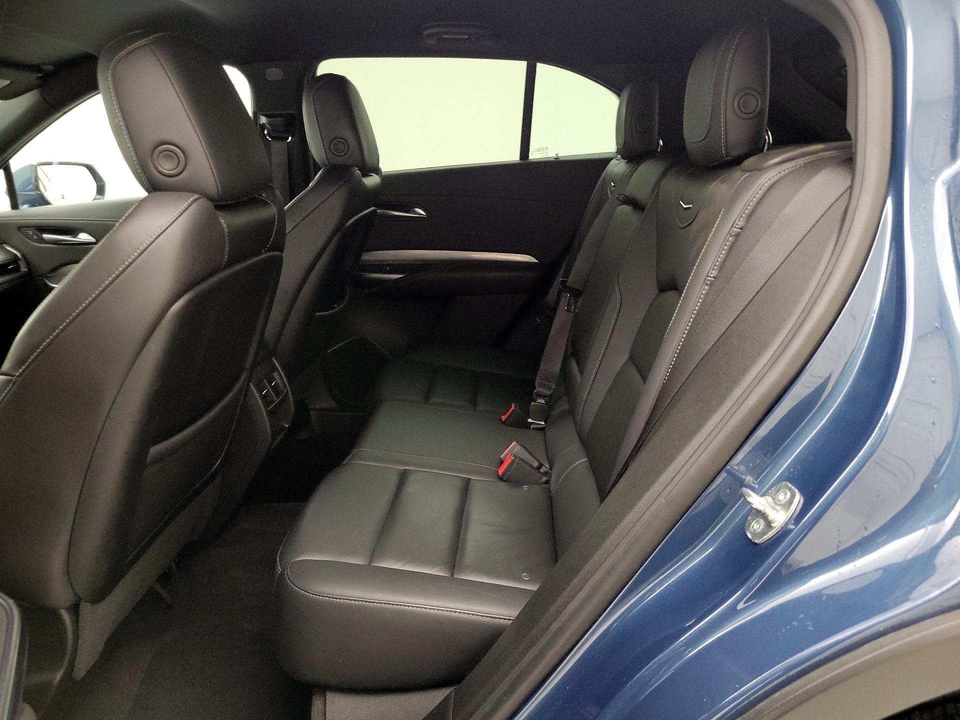 Thumbnail: 2024 Cadillac XT4 - 19