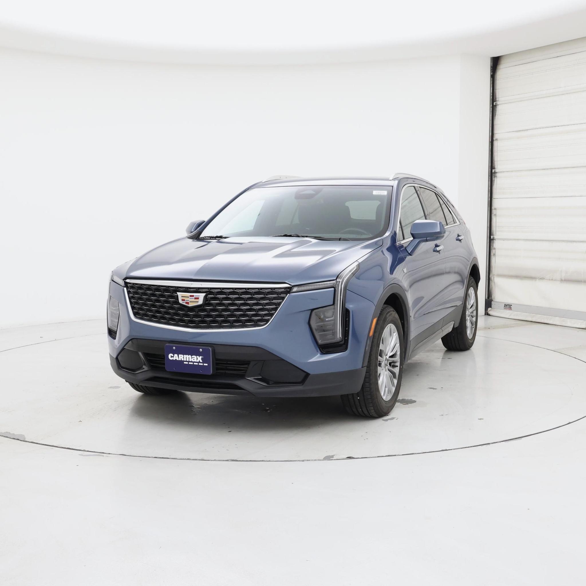 Thumbnail: 2024 Cadillac XT4 - 4