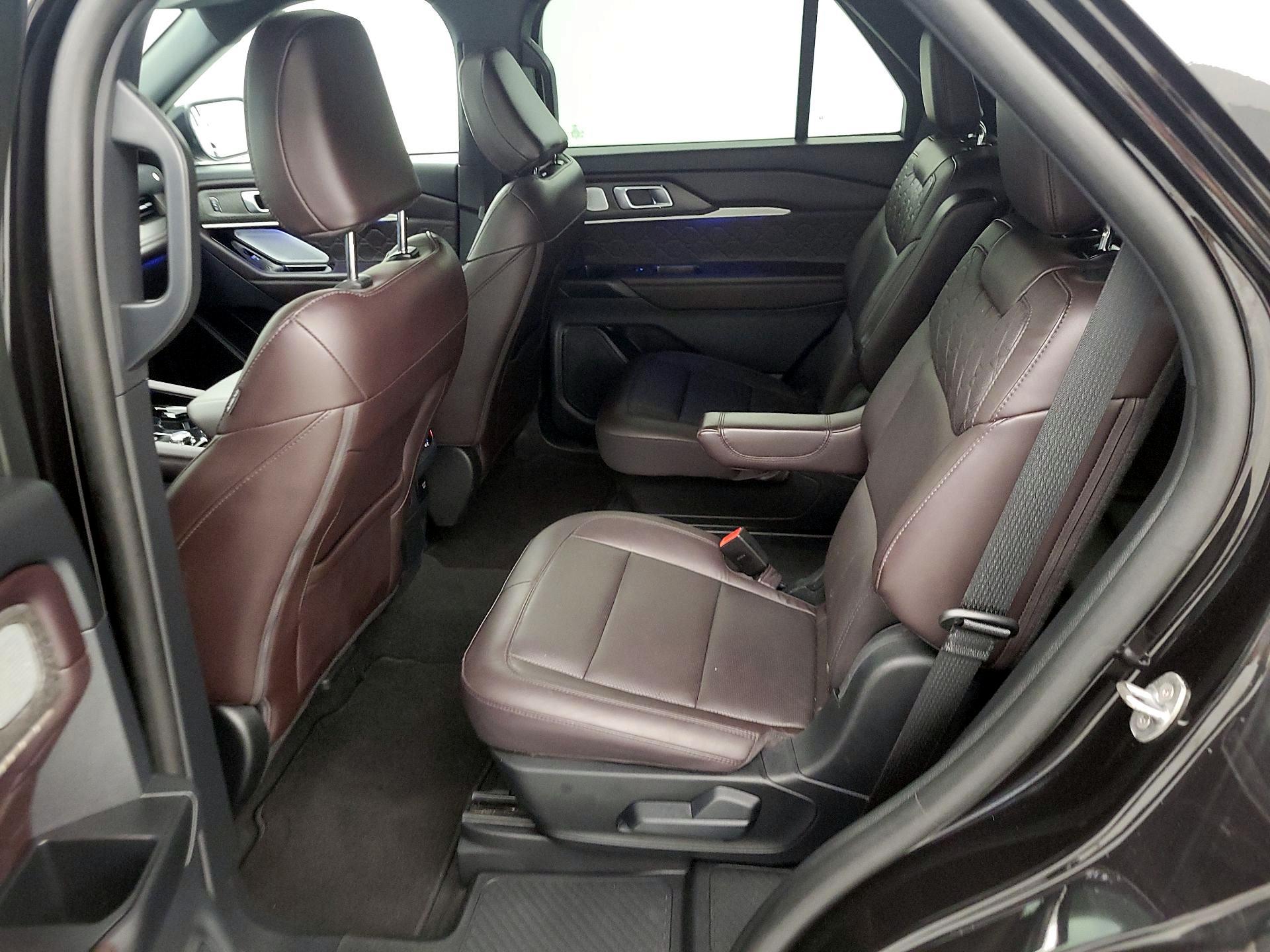 Thumbnail: 2025 Ford Explorer - 20