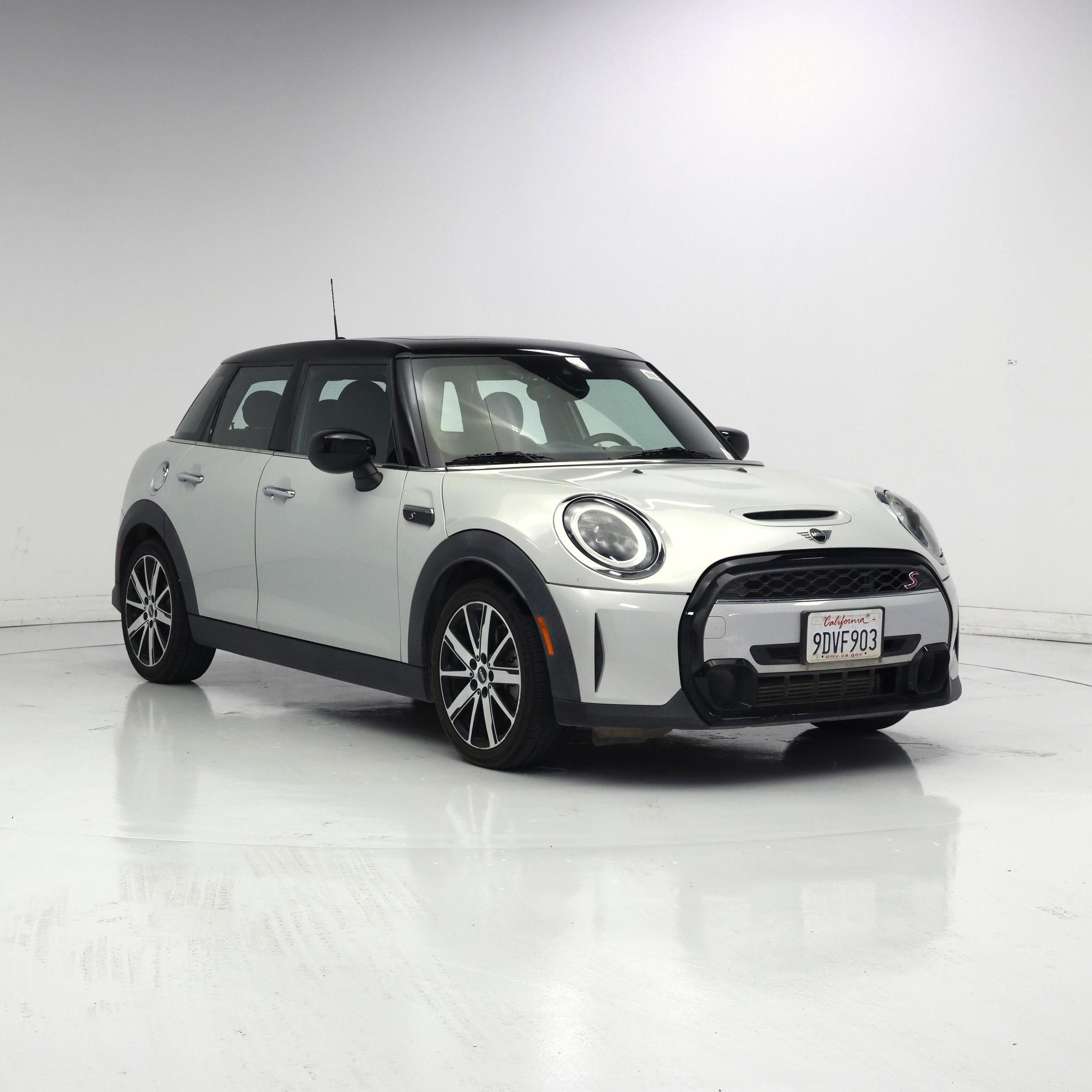 White 2023 MINI Cooper Hatchback  Automatic