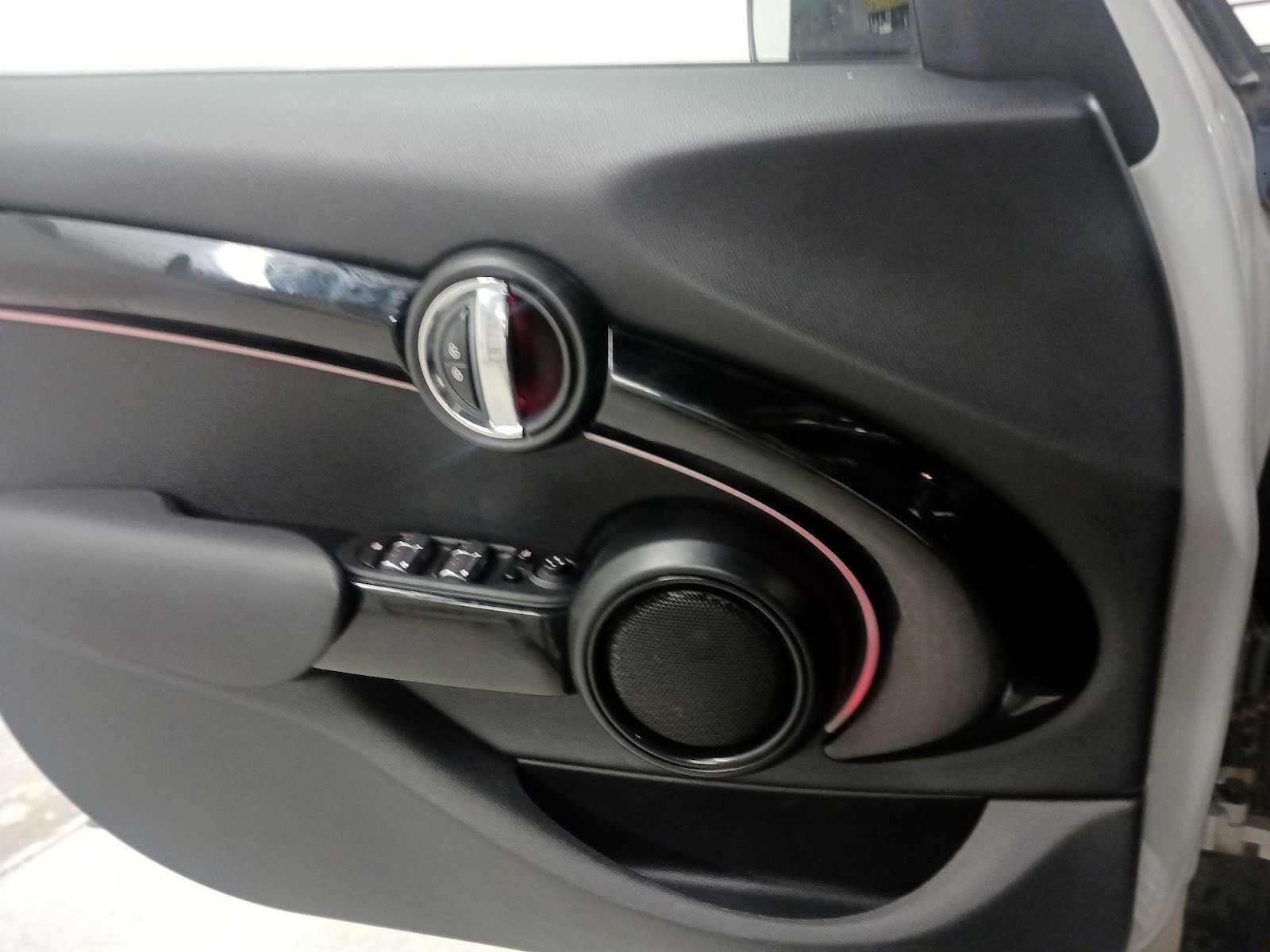 2023 MINI Hardtop 4 Door S - Photo 13