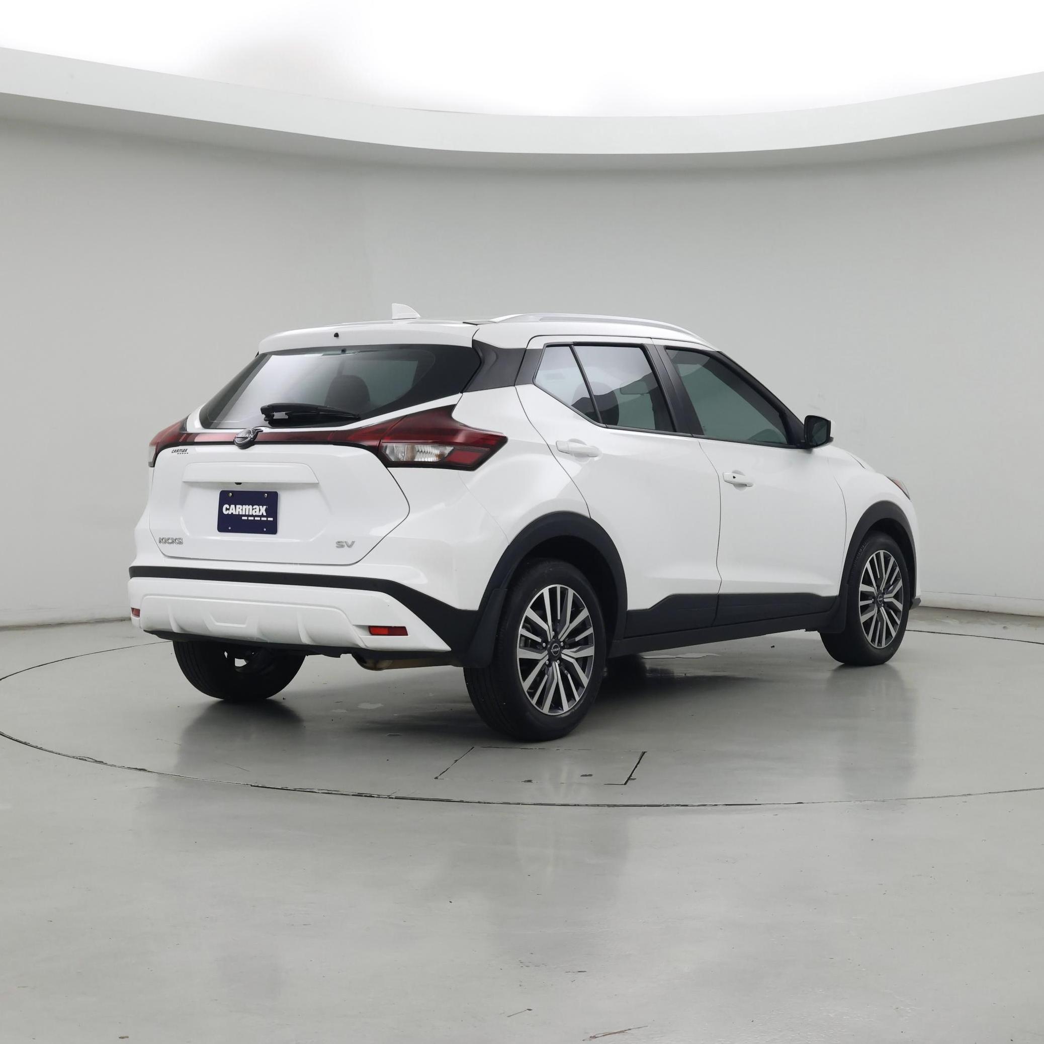 Thumbnail: 2024 Nissan Kicks - 8