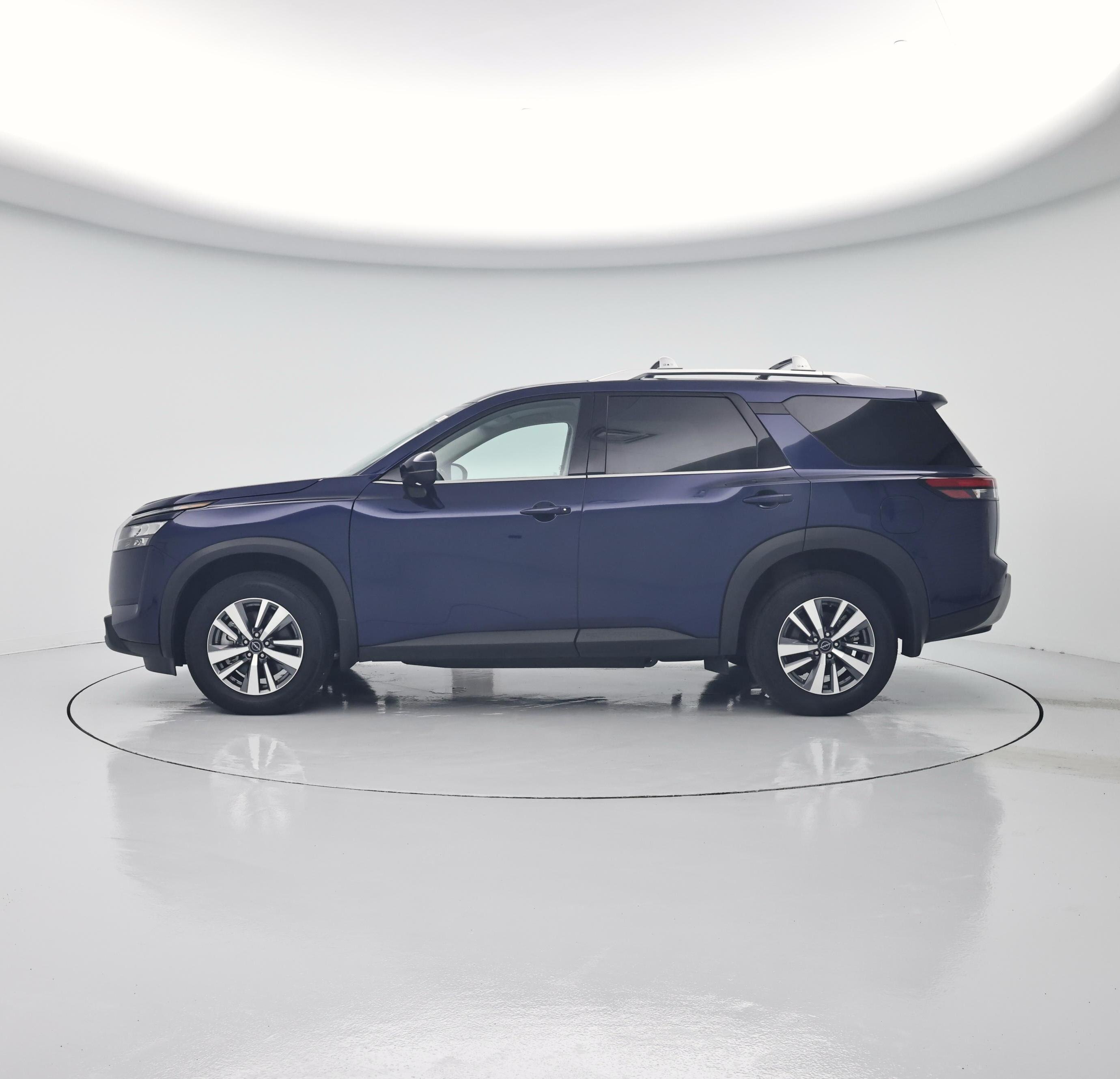 Thumbnail: 2025 Nissan Pathfinder - 3