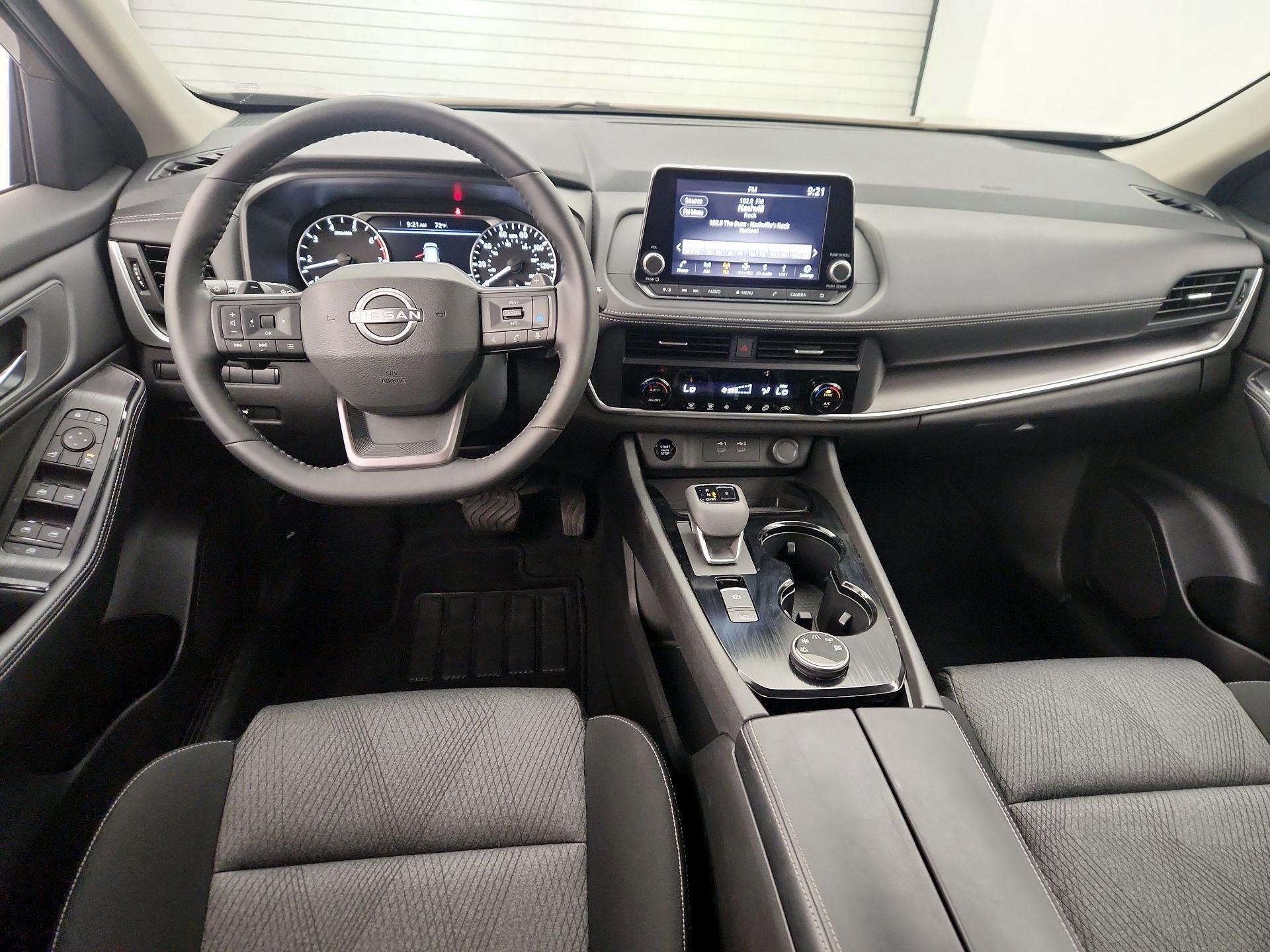 Thumbnail: 2025 Nissan Rogue - 9