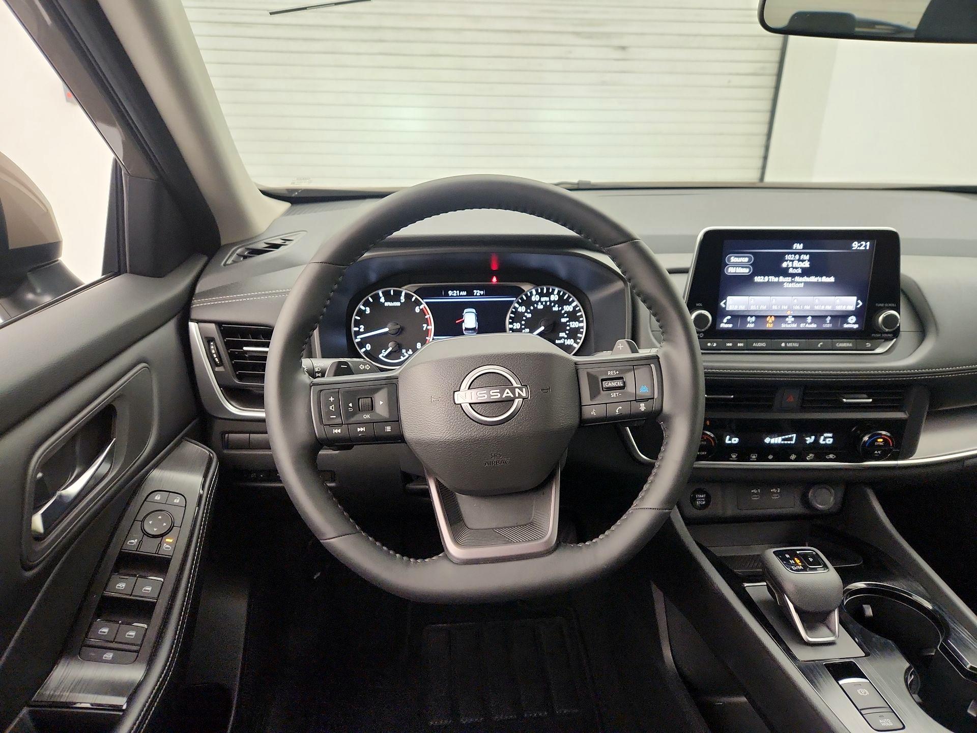 Thumbnail: 2025 Nissan Rogue - 10