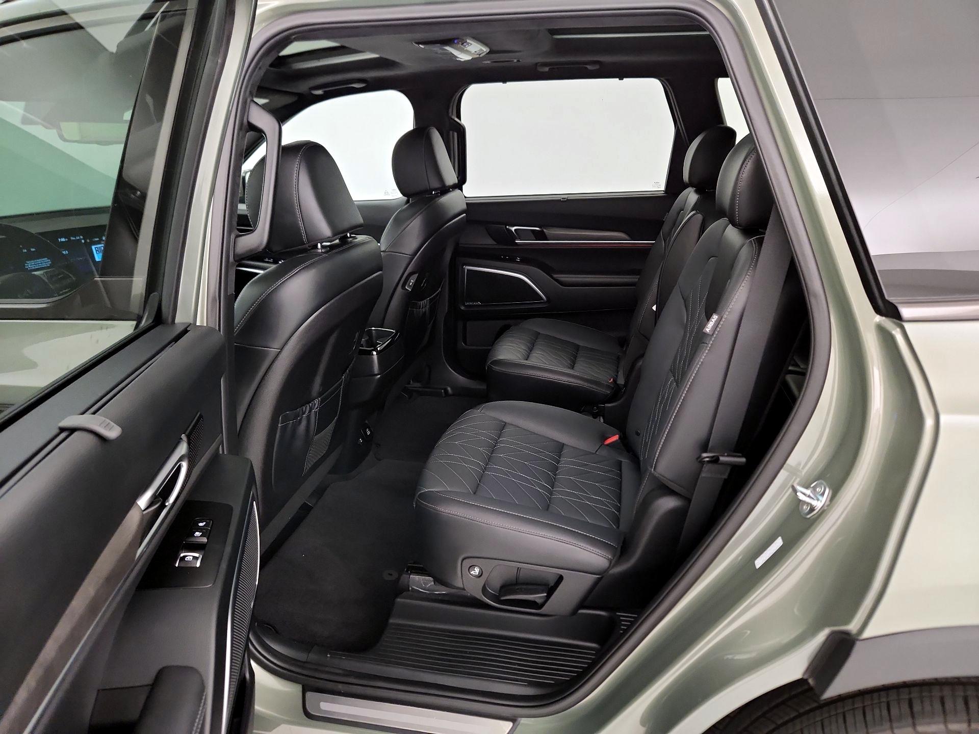 Thumbnail: 2025 Kia Telluride - 20