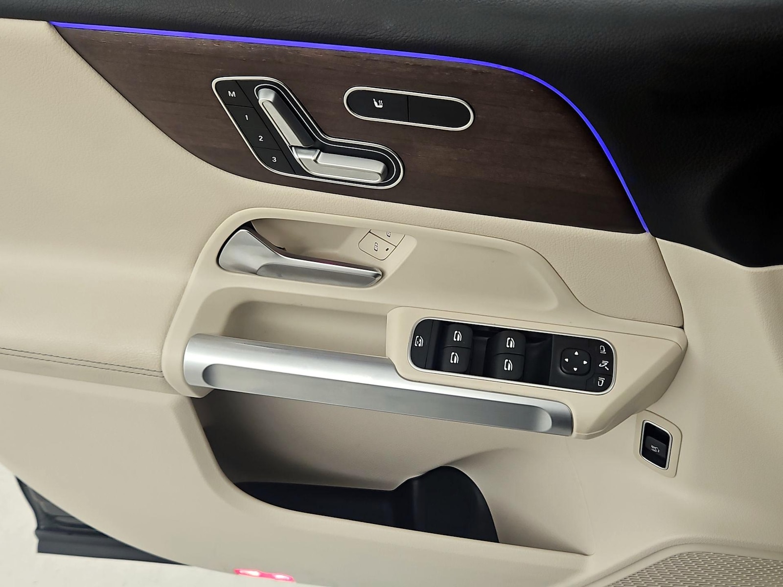 2023 Mercedes-Benz GLB Base - Photo 13