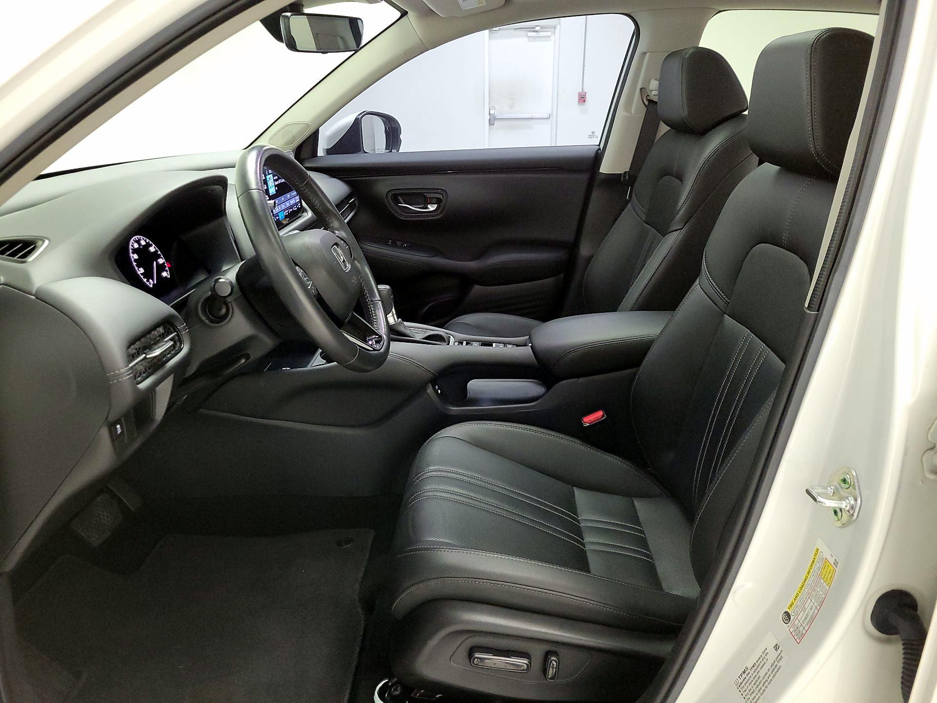 Thumbnail: 2025 Honda HR-V - 11