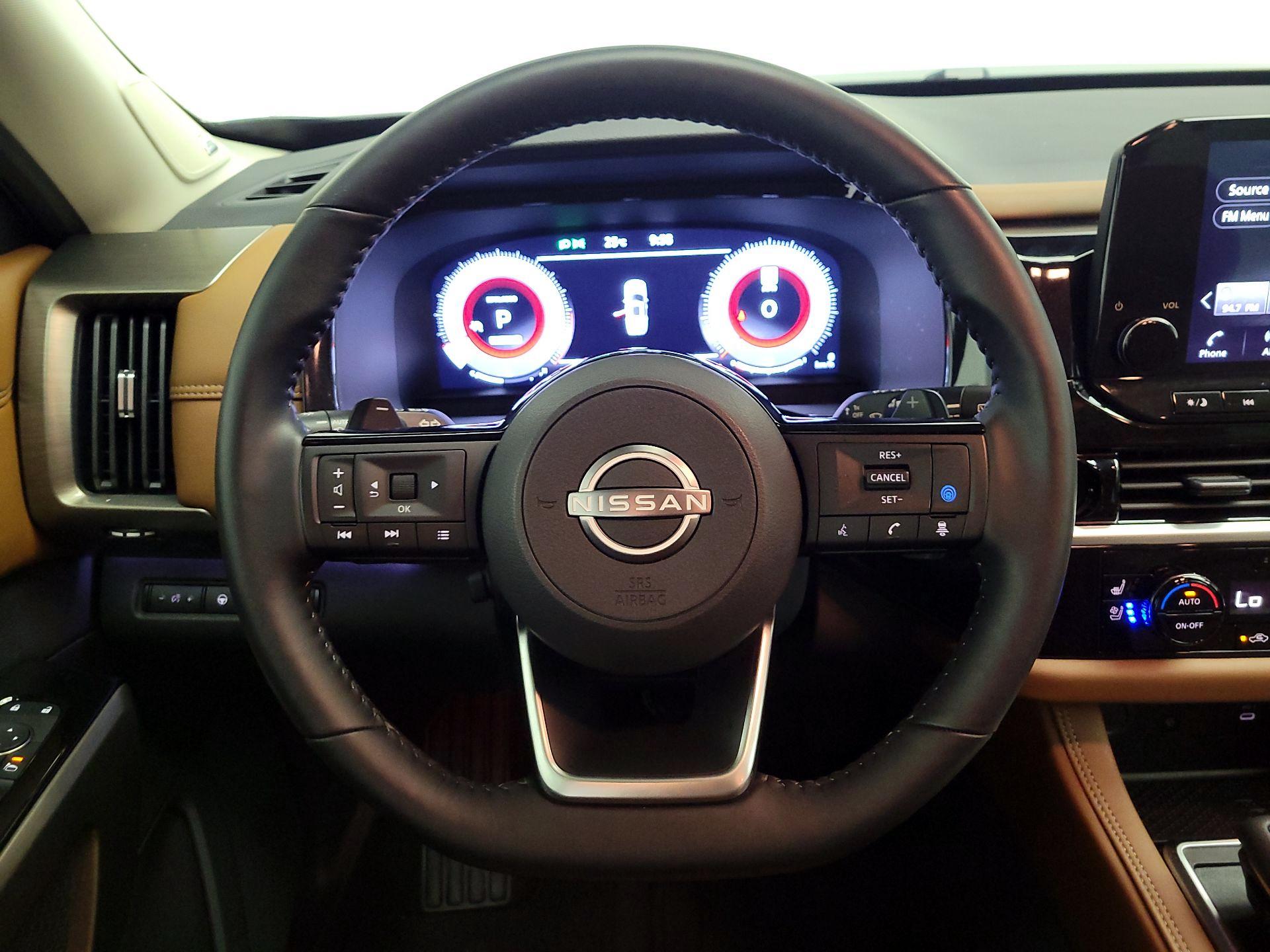 Thumbnail: 2025 Nissan Pathfinder - 10
