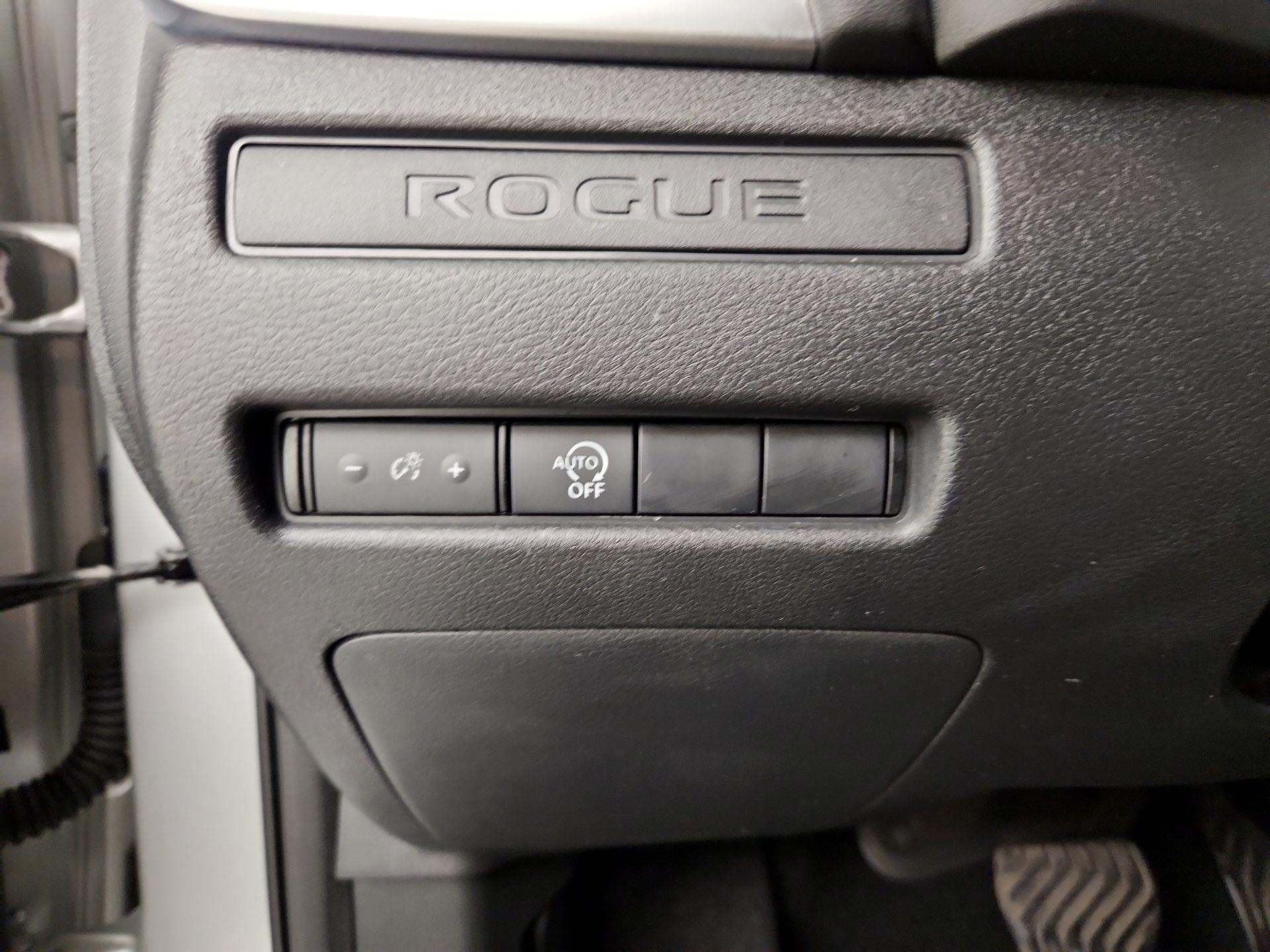 Thumbnail: 2024 Nissan Rogue - 13