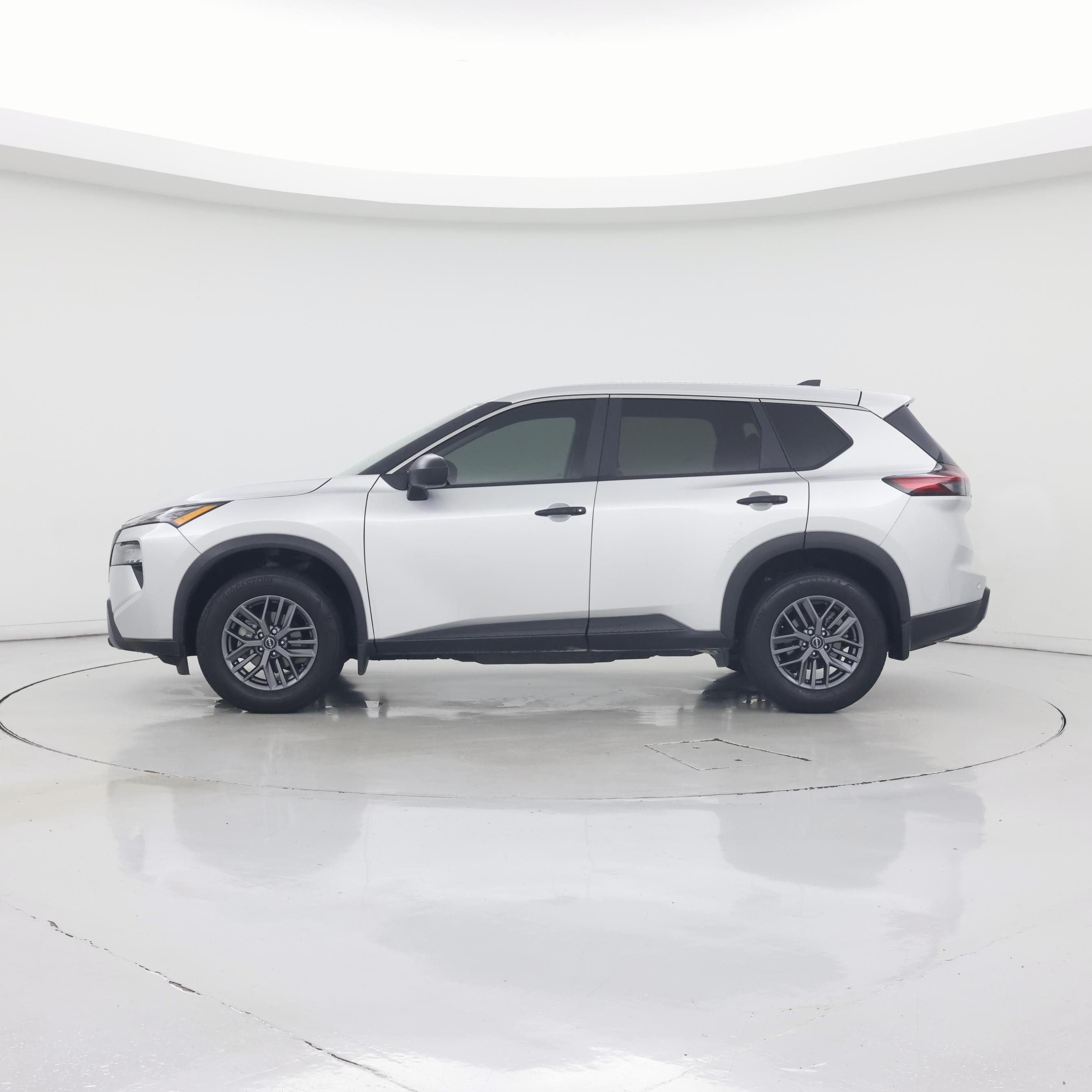 Thumbnail: 2024 Nissan Rogue - 3