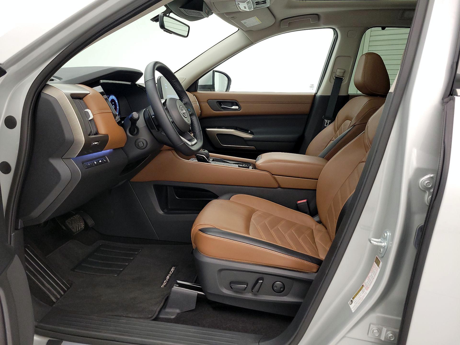 Thumbnail: 2025 Nissan Pathfinder - 11