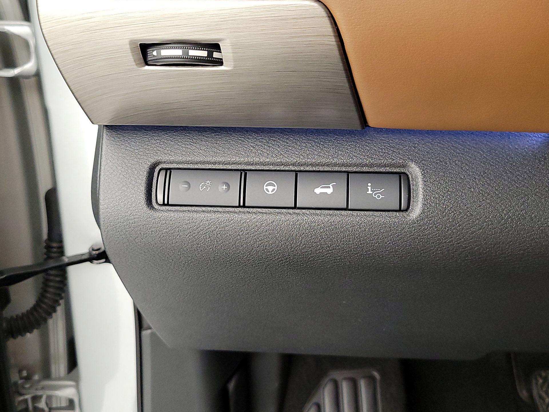 Thumbnail: 2025 Nissan Pathfinder - 13